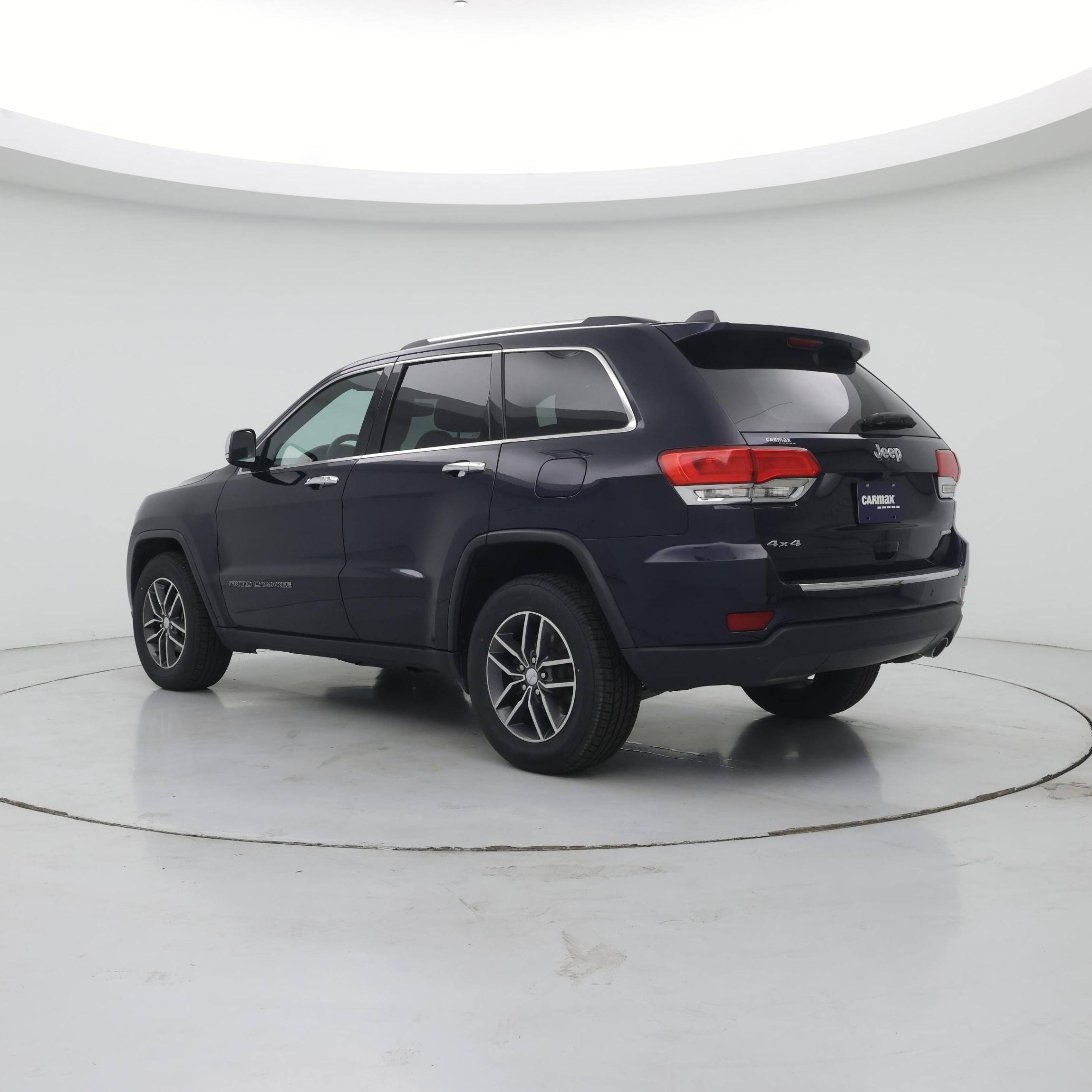 Thumbnail: 2017 Jeep Grand Cherokee - 2