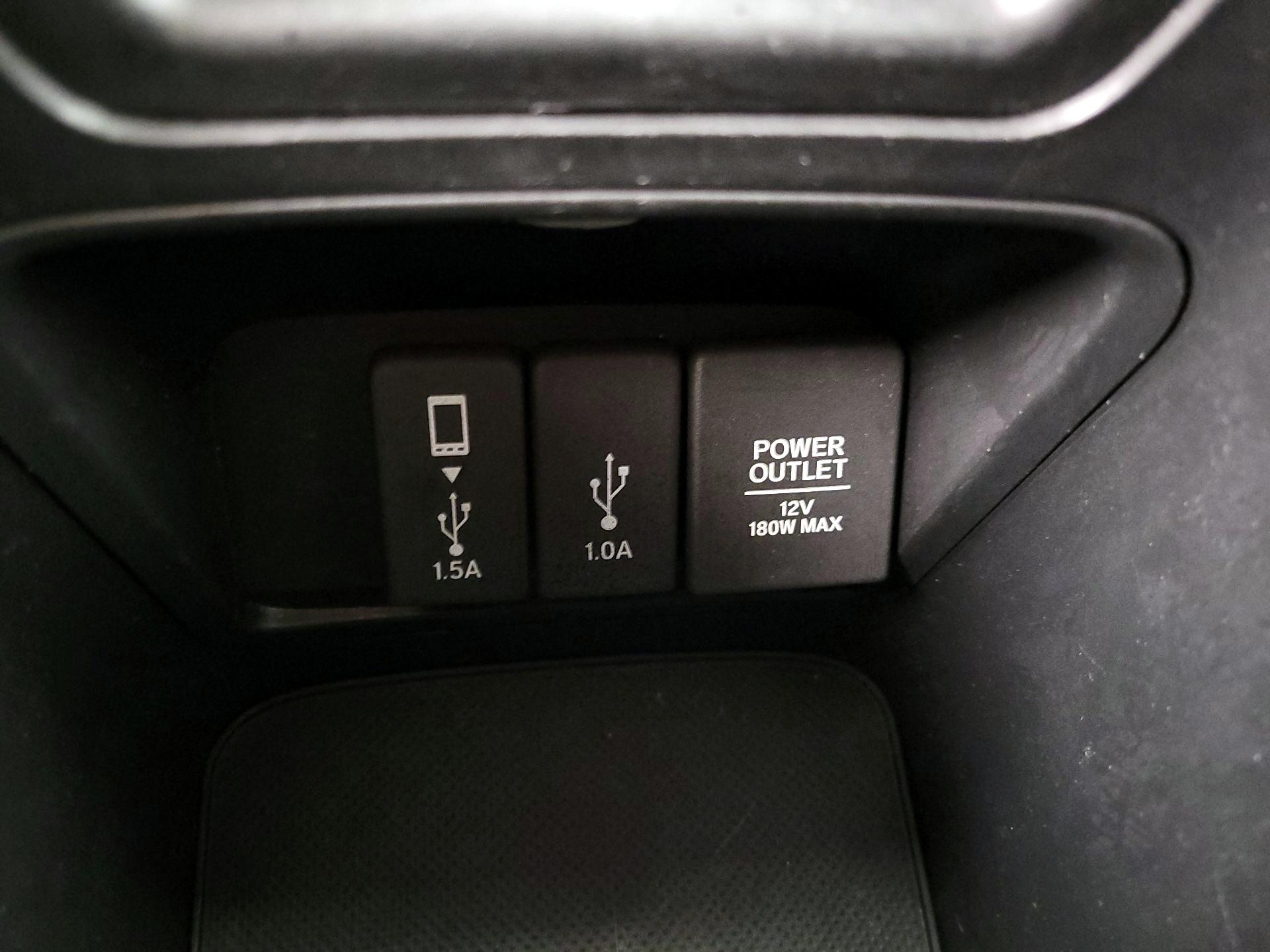 Thumbnail: 2017 Honda CR-V - 16