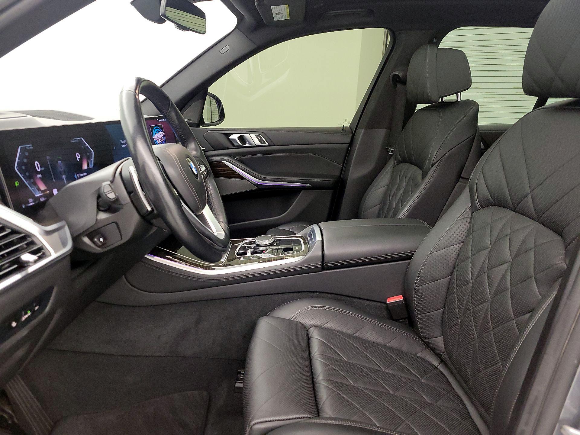 Thumbnail: 2024 BMW X5 - 11