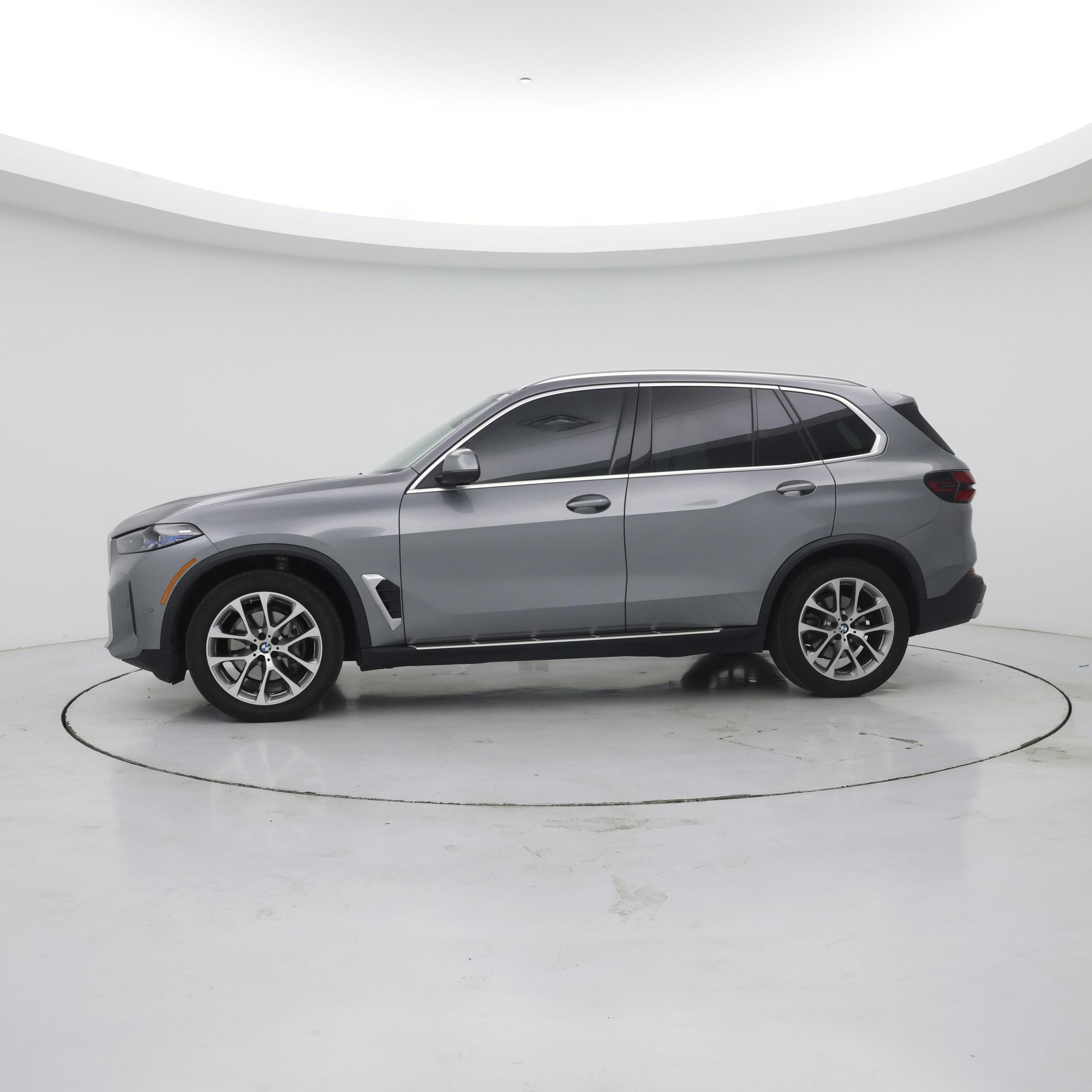 Thumbnail: 2024 BMW X5 - 3