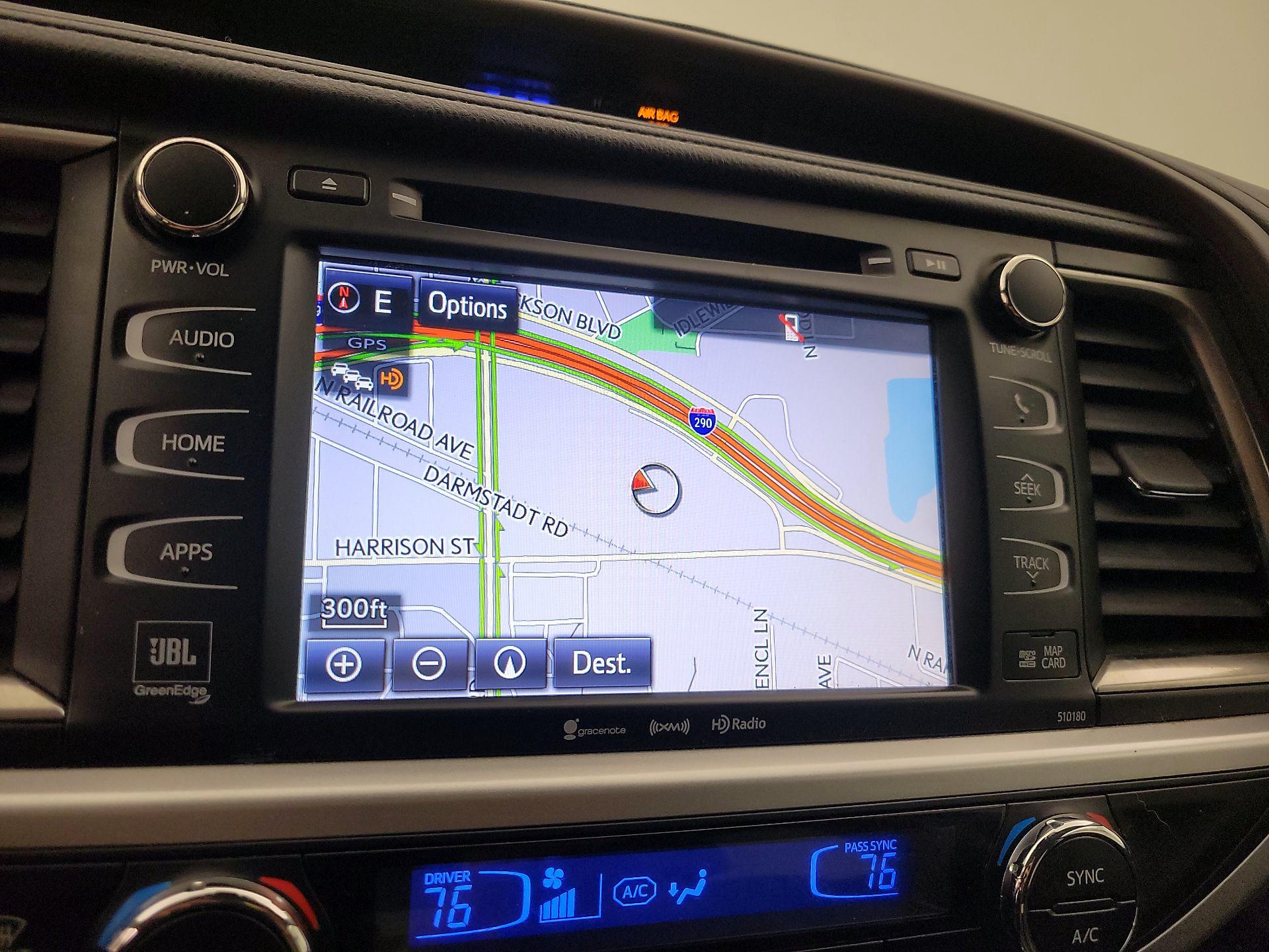 Thumbnail: 2018 Toyota Highlander - 14
