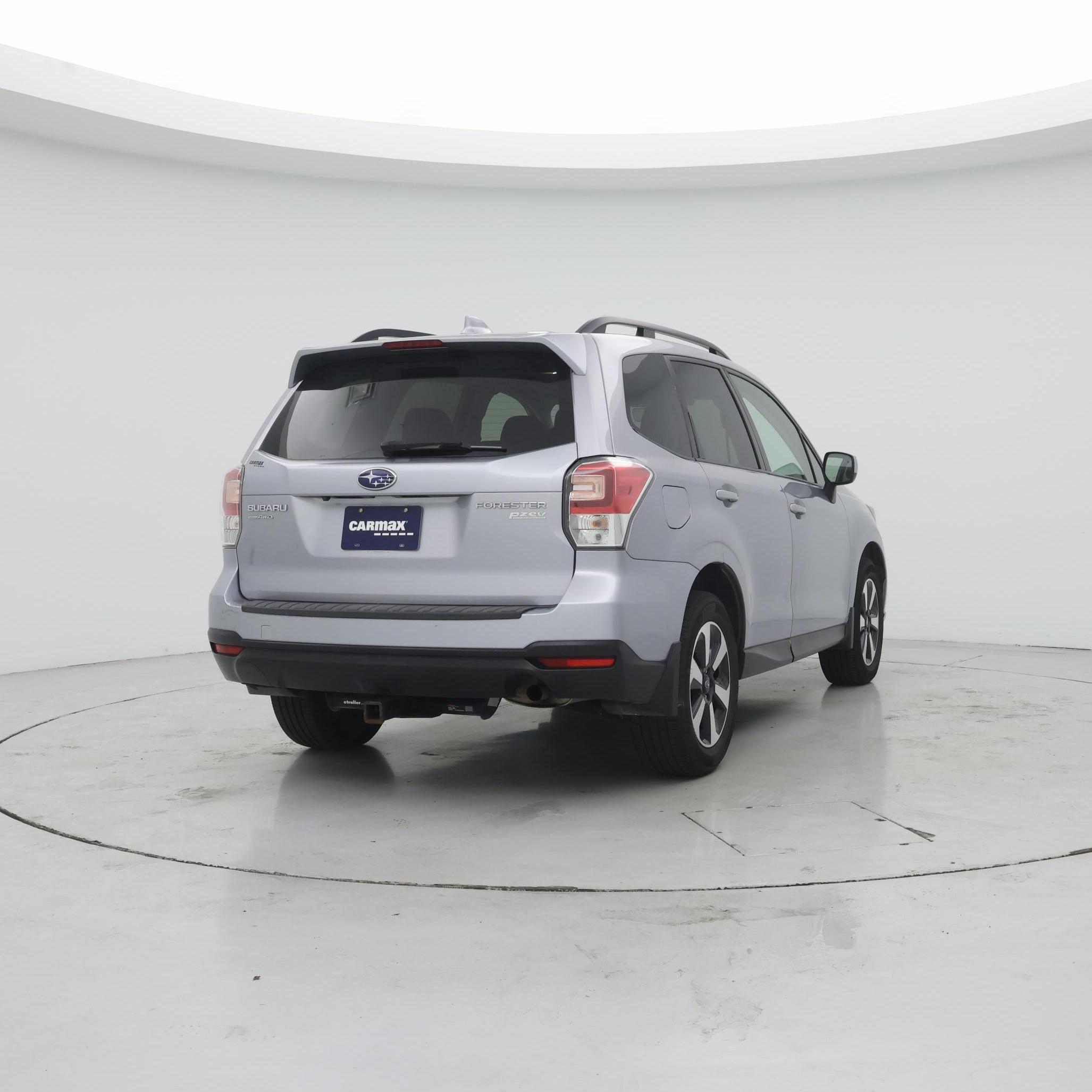 Thumbnail: 2017 Subaru Forester - 8