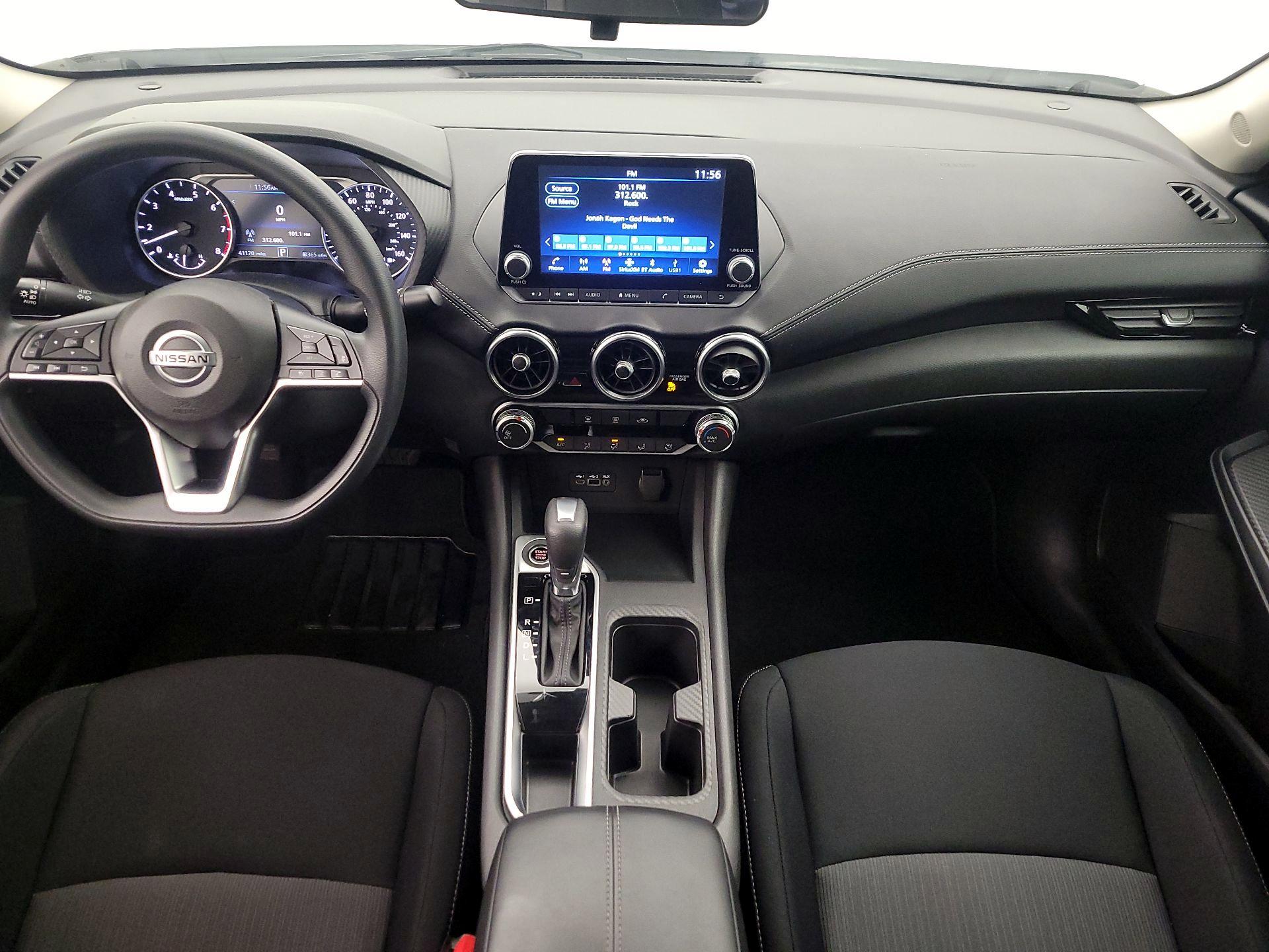 Thumbnail: 2023 Nissan Sentra - 9