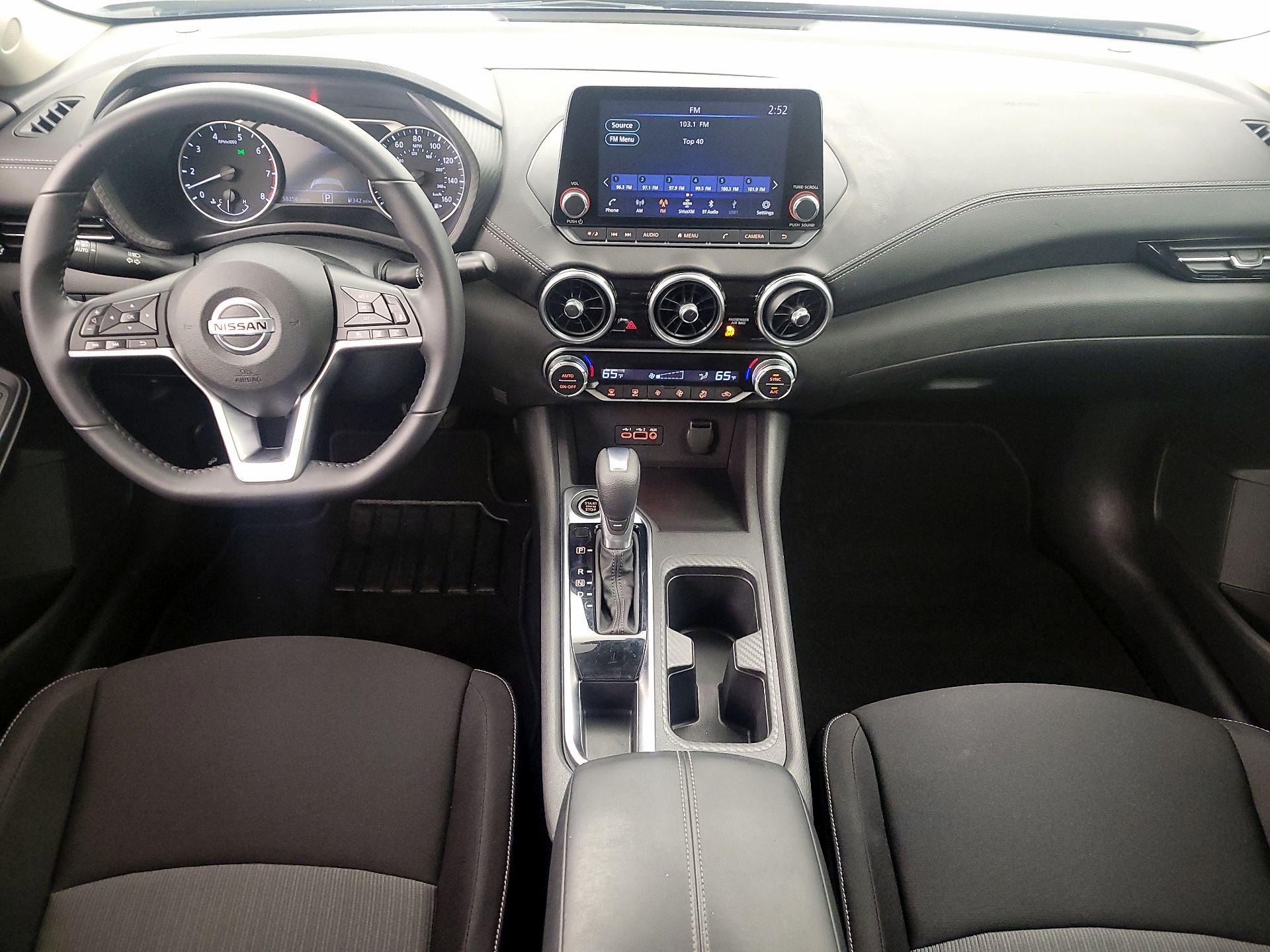 Thumbnail: 2020 Nissan Sentra - 9
