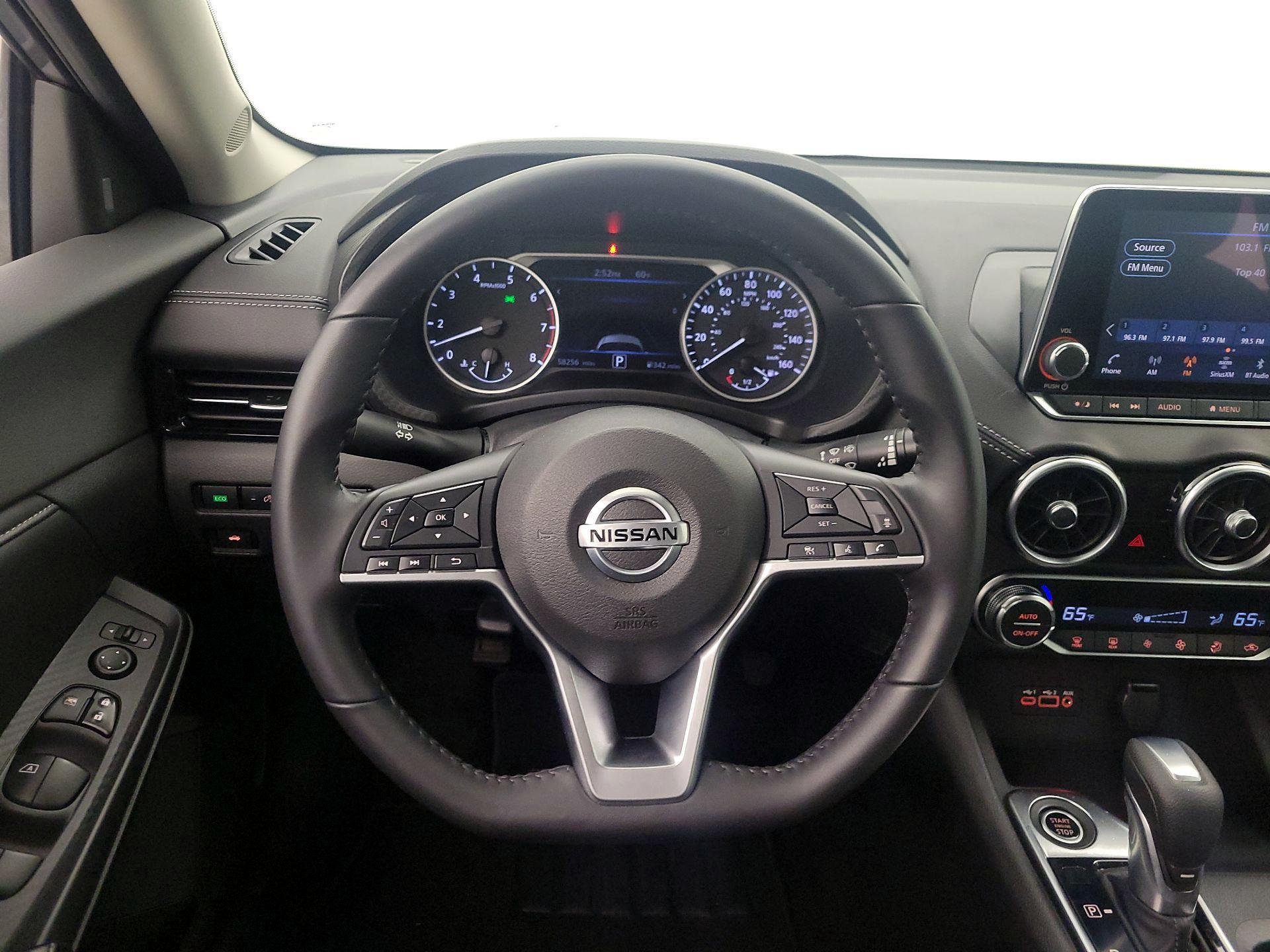 Thumbnail: 2020 Nissan Sentra - 10