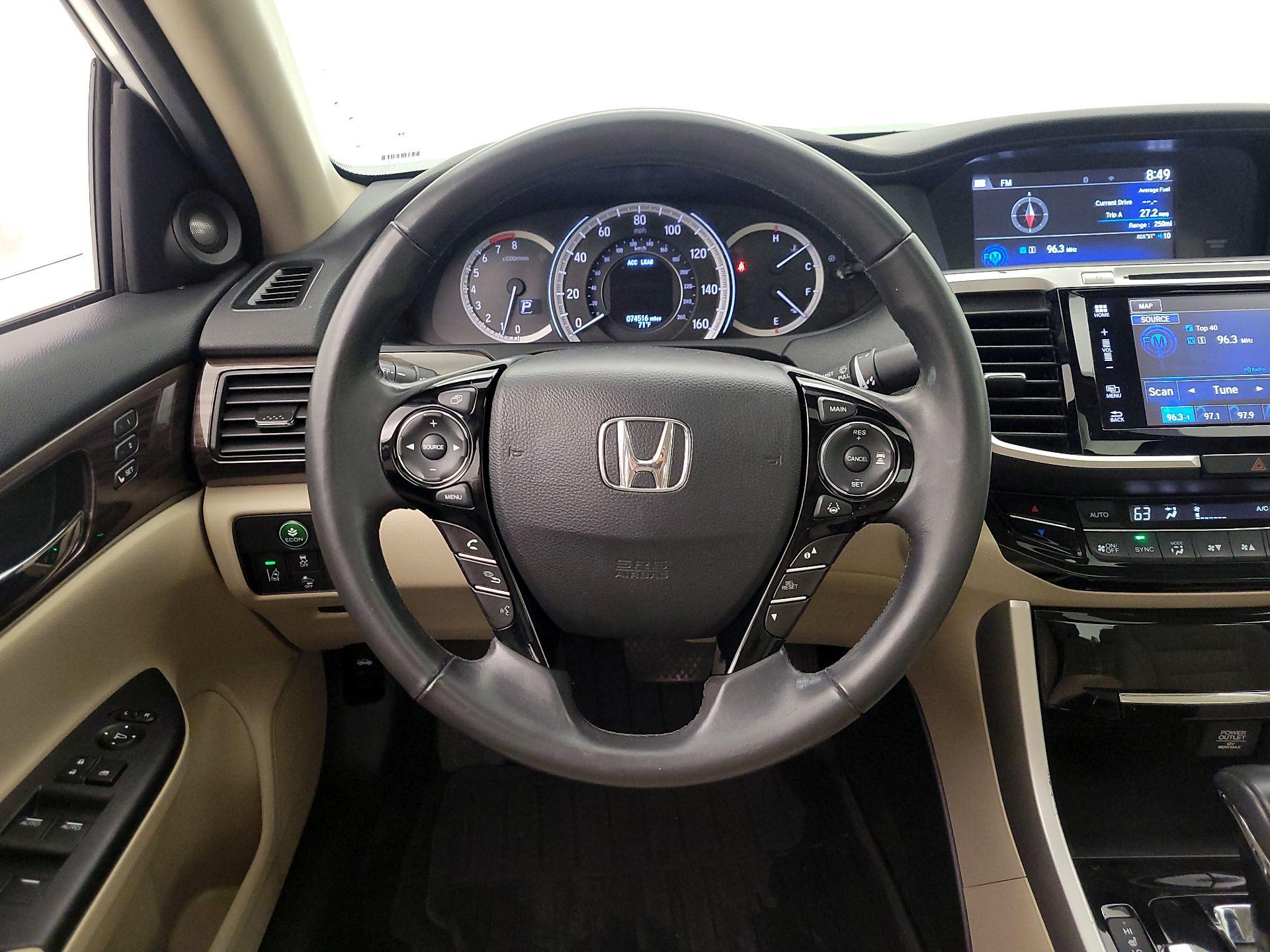 Thumbnail: 2017 Honda Accord - 10