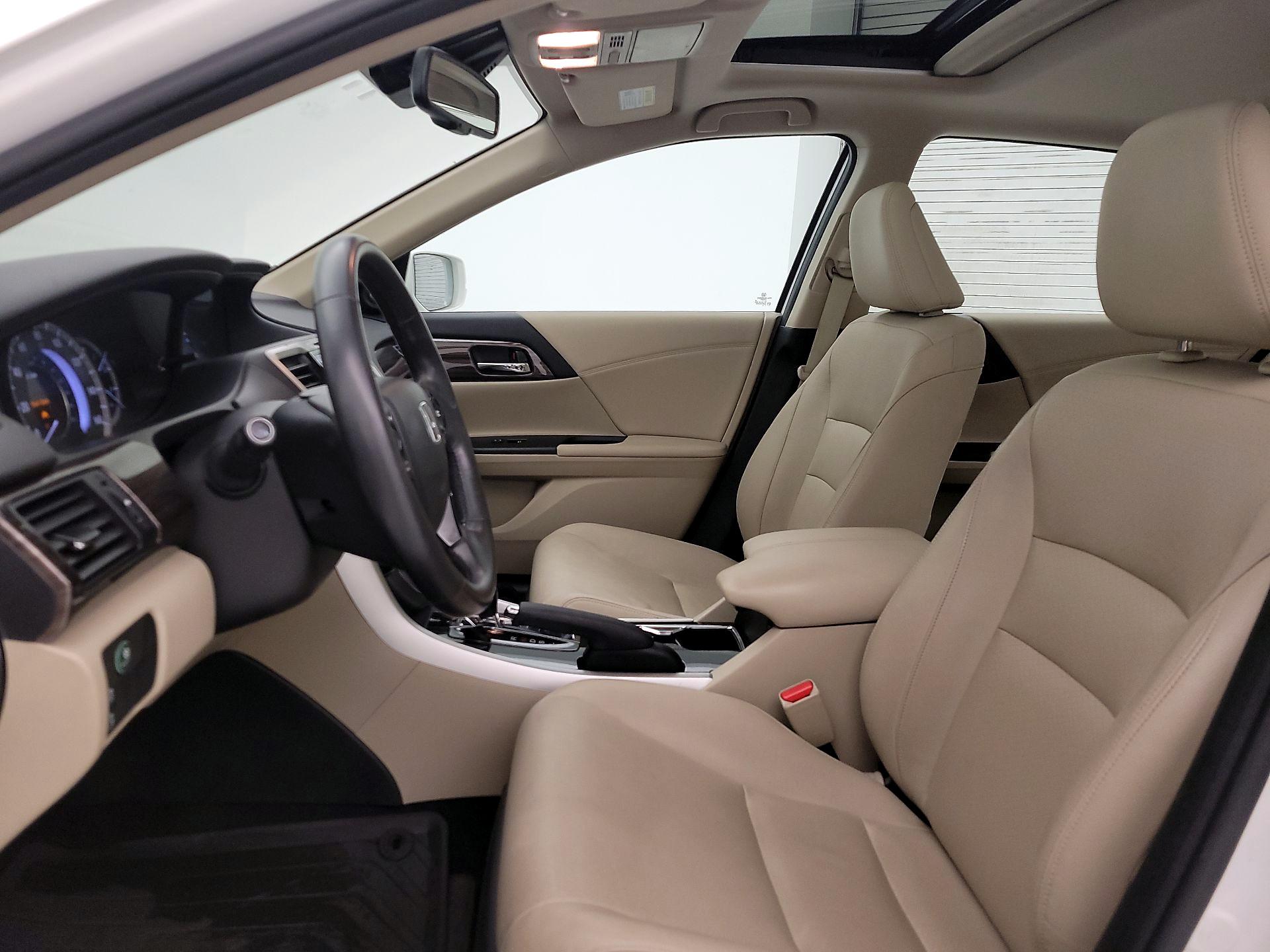 Thumbnail: 2017 Honda Accord - 11