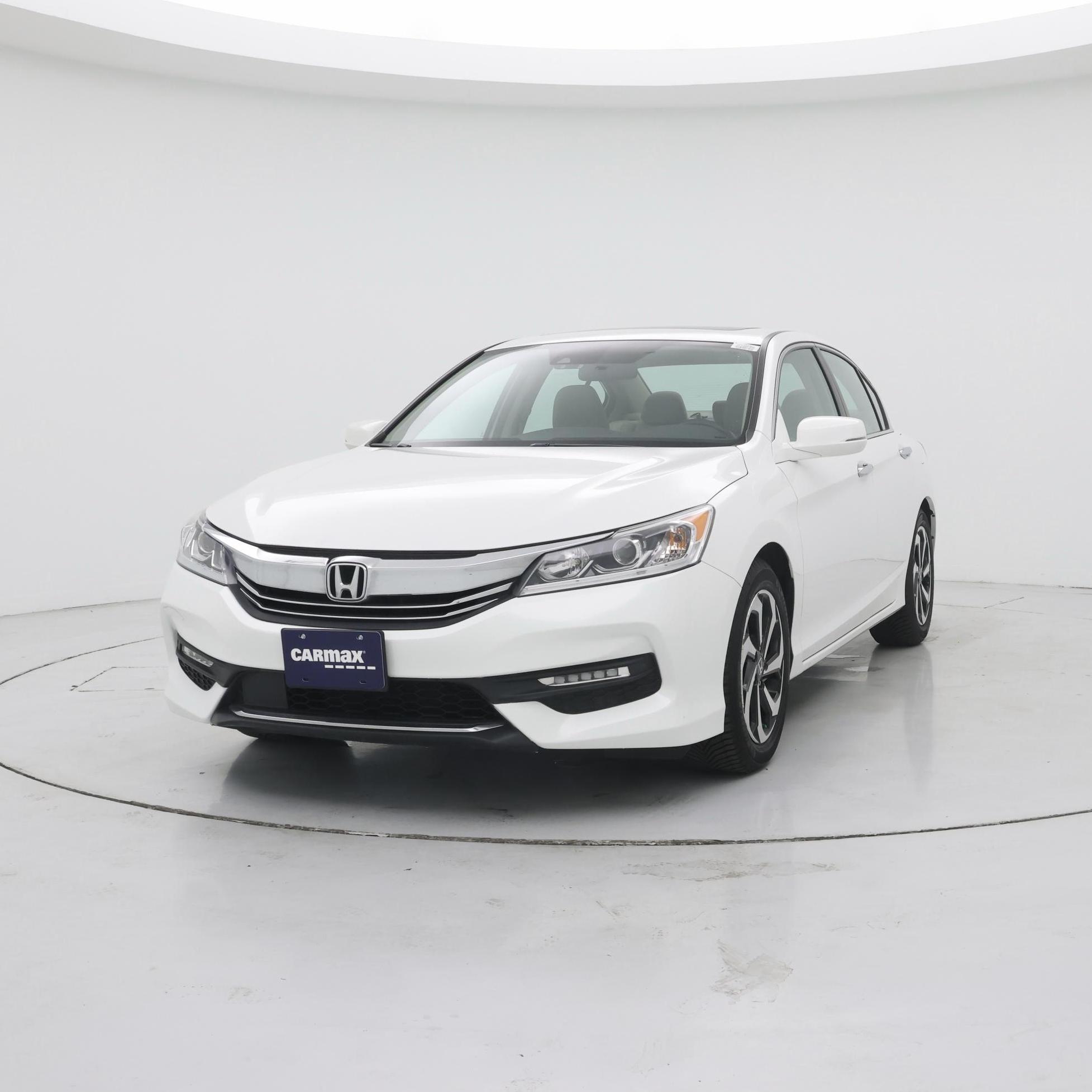 Thumbnail: 2017 Honda Accord - 4