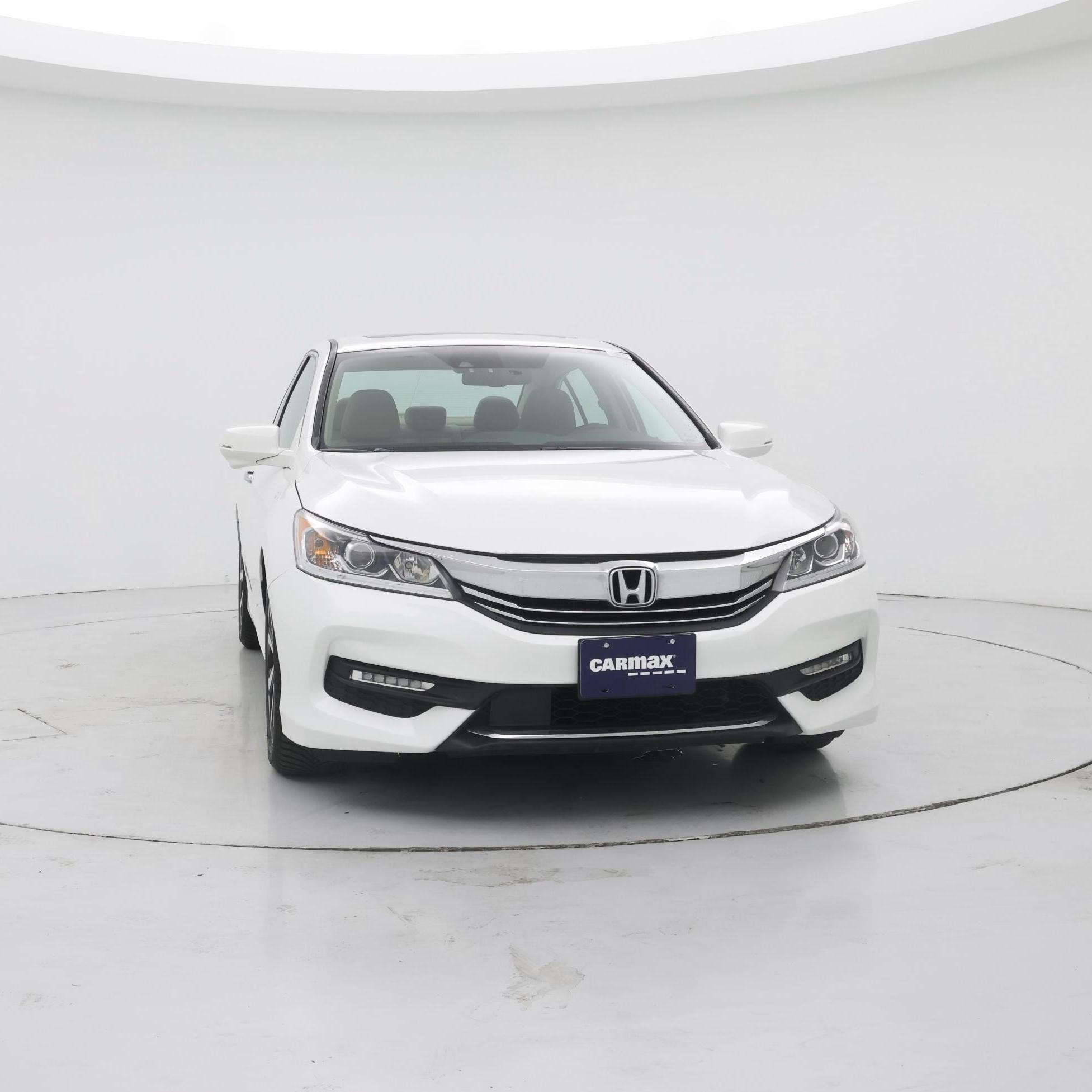 Thumbnail: 2017 Honda Accord - 5