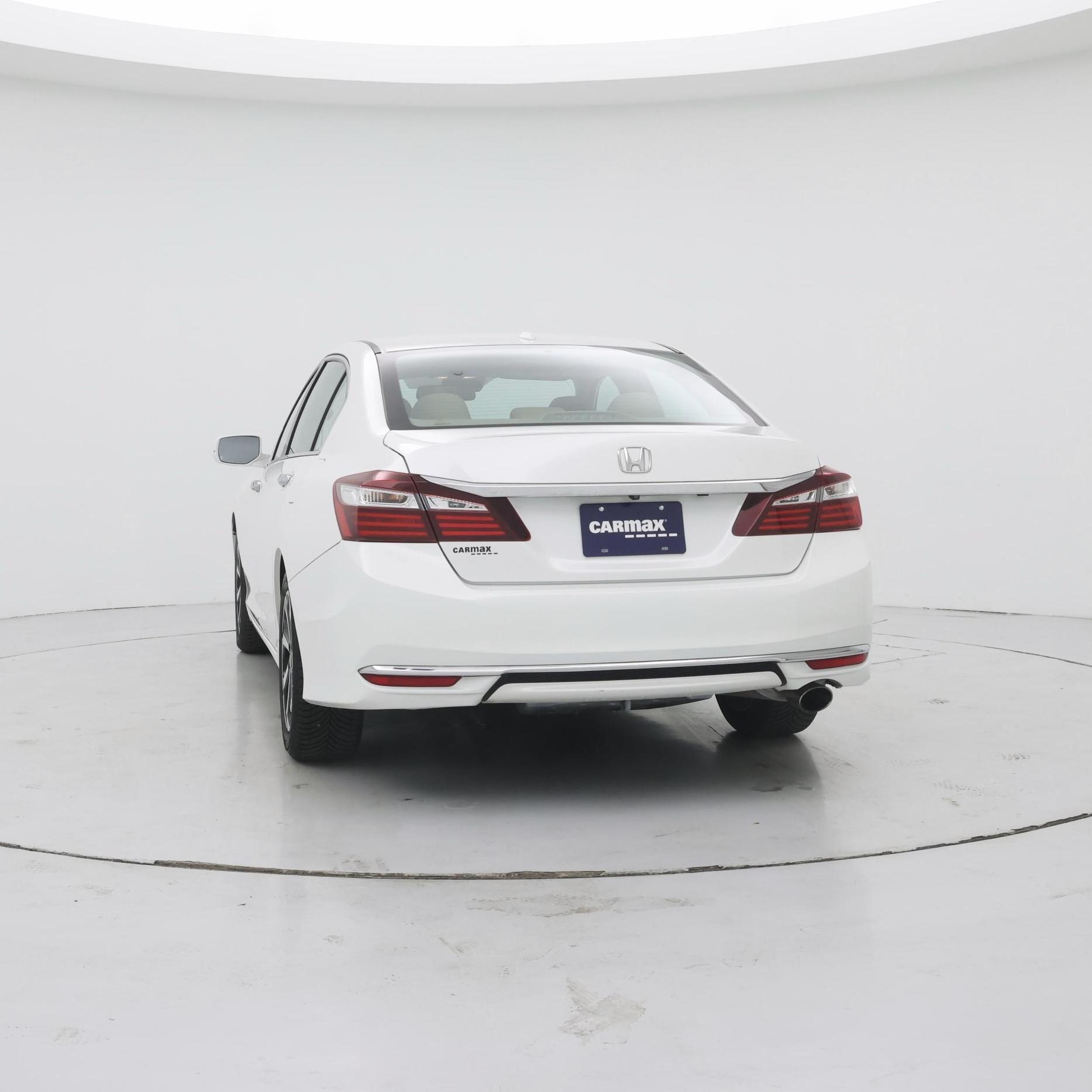 Thumbnail: 2017 Honda Accord - 6