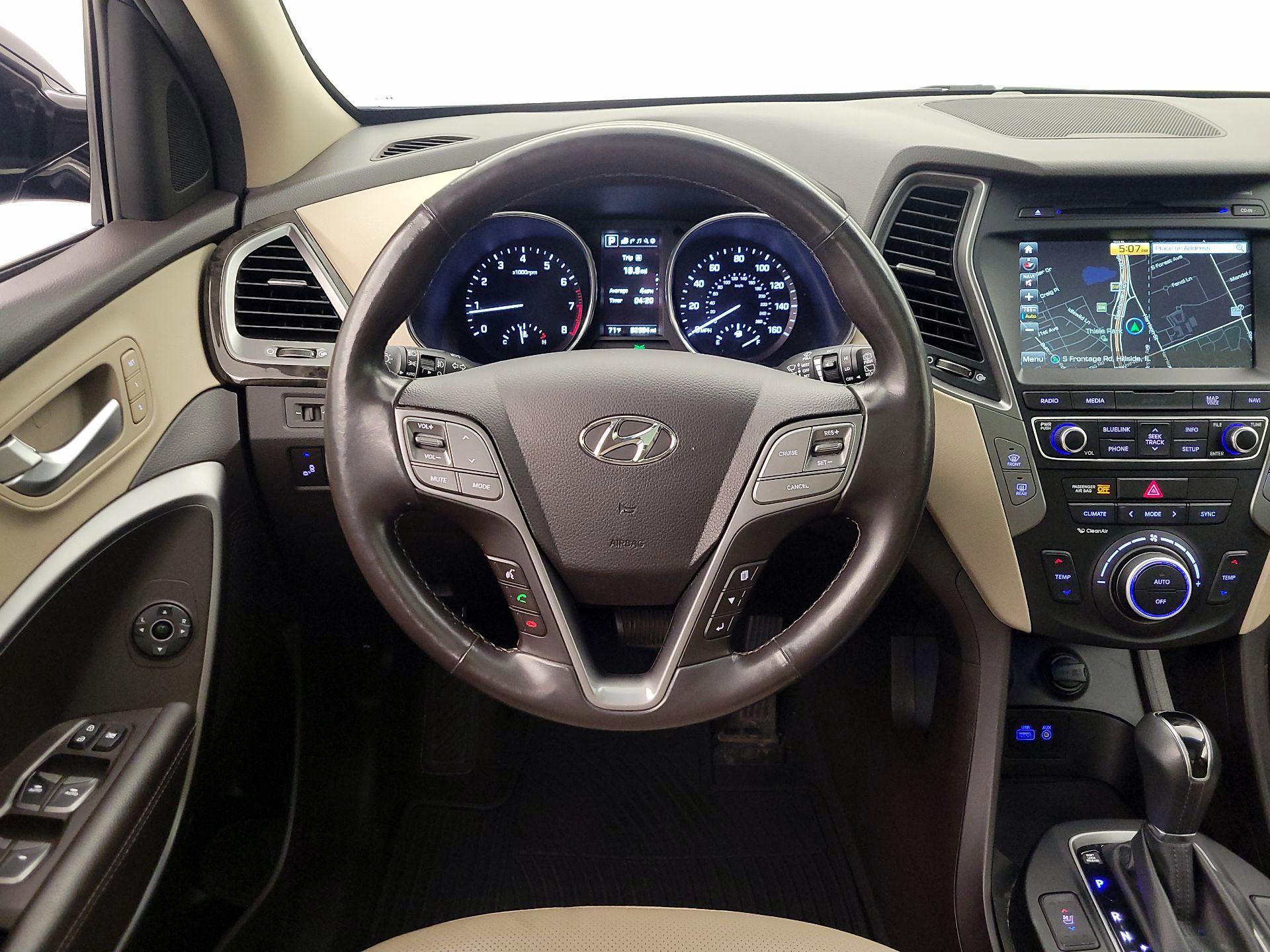 Thumbnail: 2017 Hyundai Santa Fe - 10
