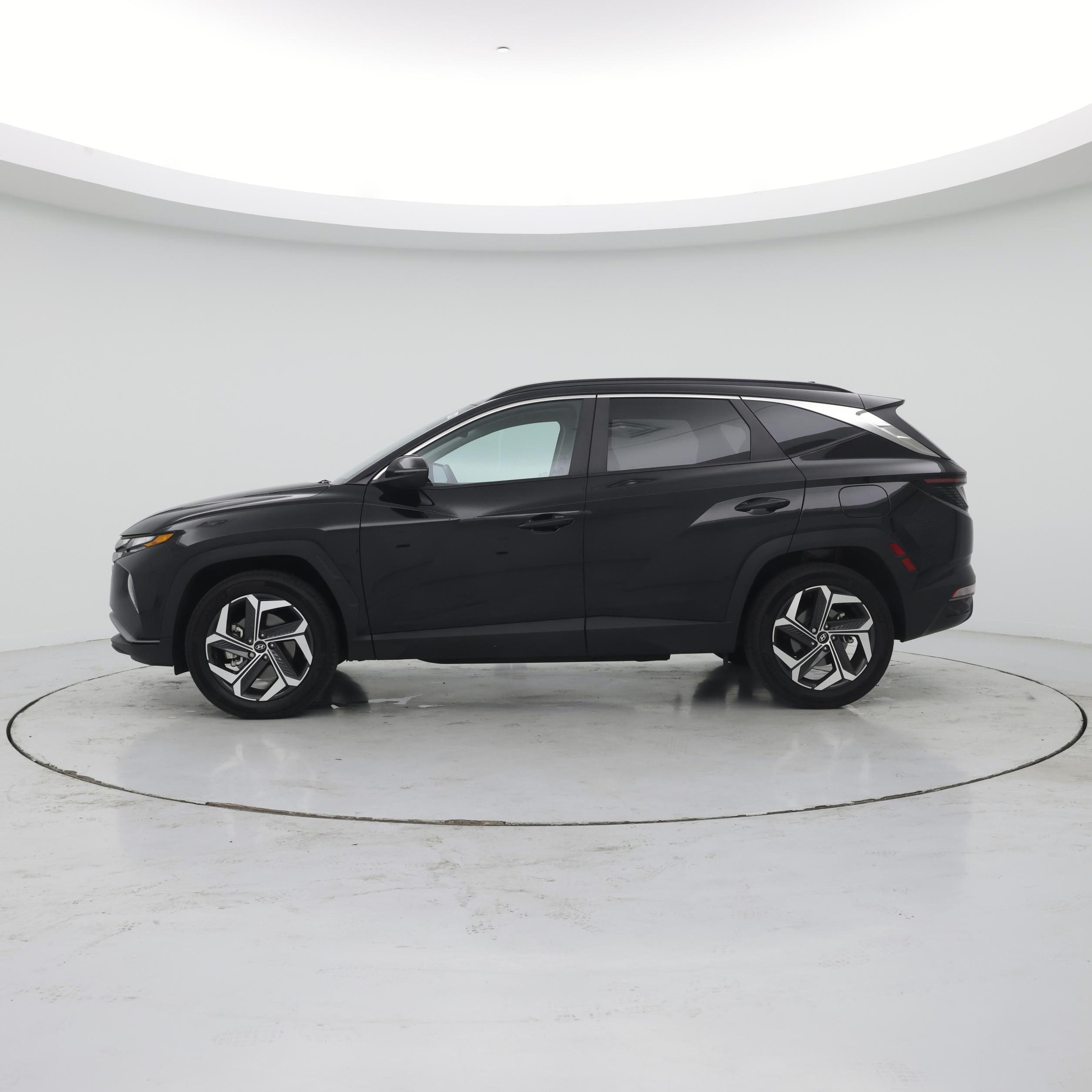Thumbnail: 2023 Hyundai Tucson - 3
