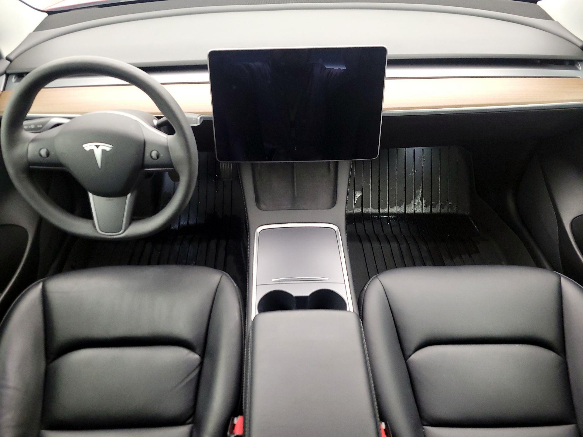 Thumbnail: 2021 Tesla Model 3 - 9