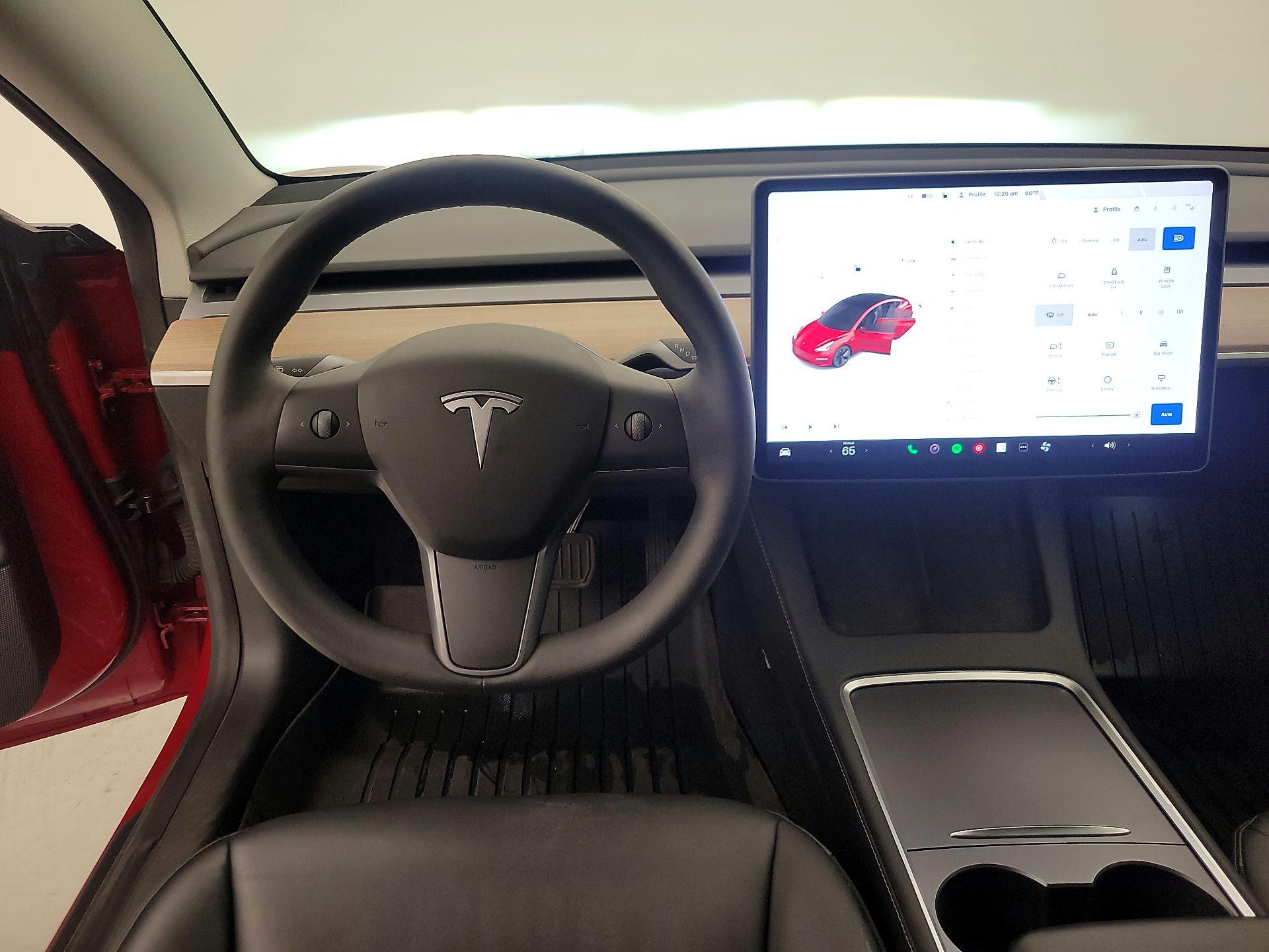 Thumbnail: 2021 Tesla Model 3 - 10