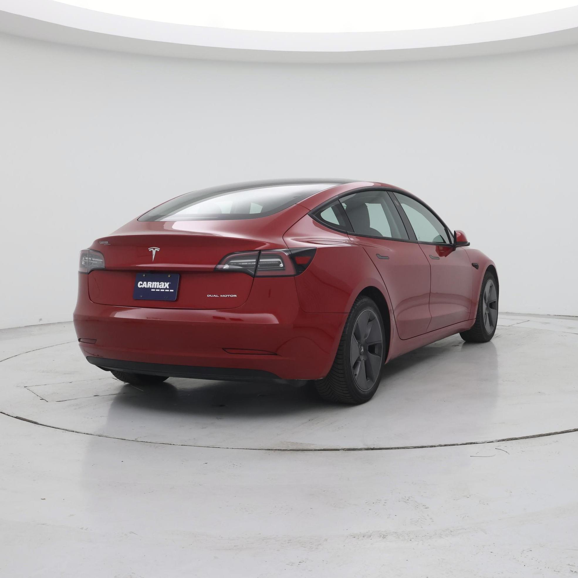 Thumbnail: 2021 Tesla Model 3 - 8