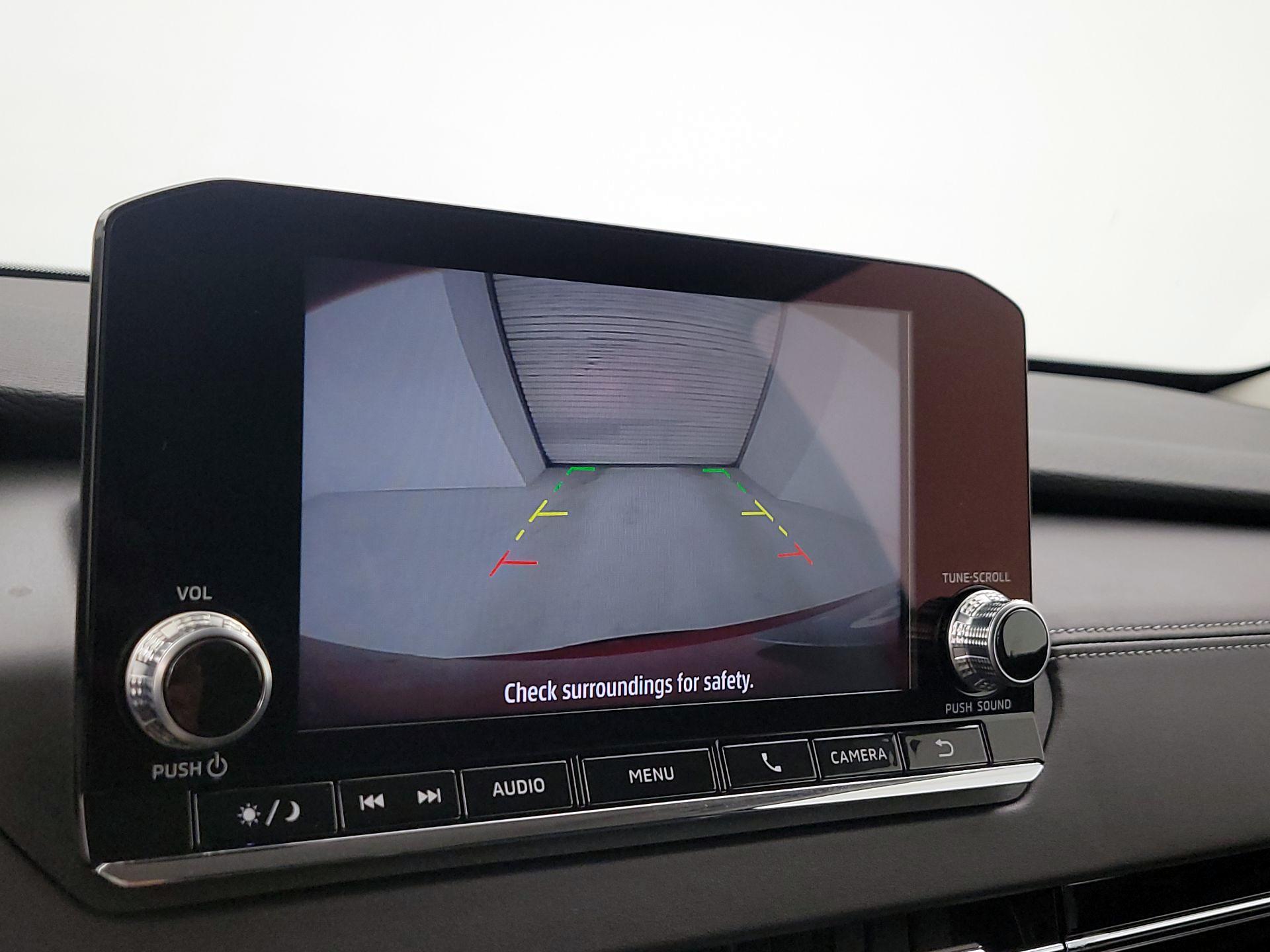 Thumbnail: 2024 Mitsubishi Outlander - 14