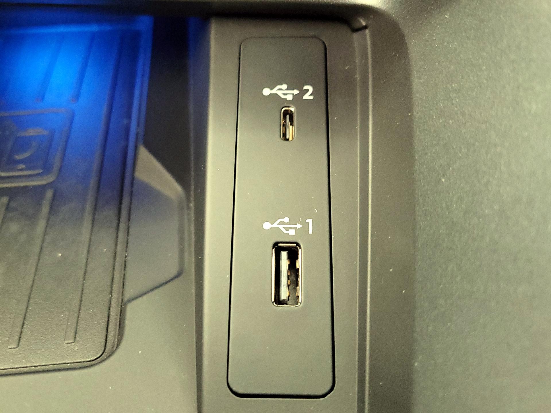 Thumbnail: 2021 Audi Q3 - 18