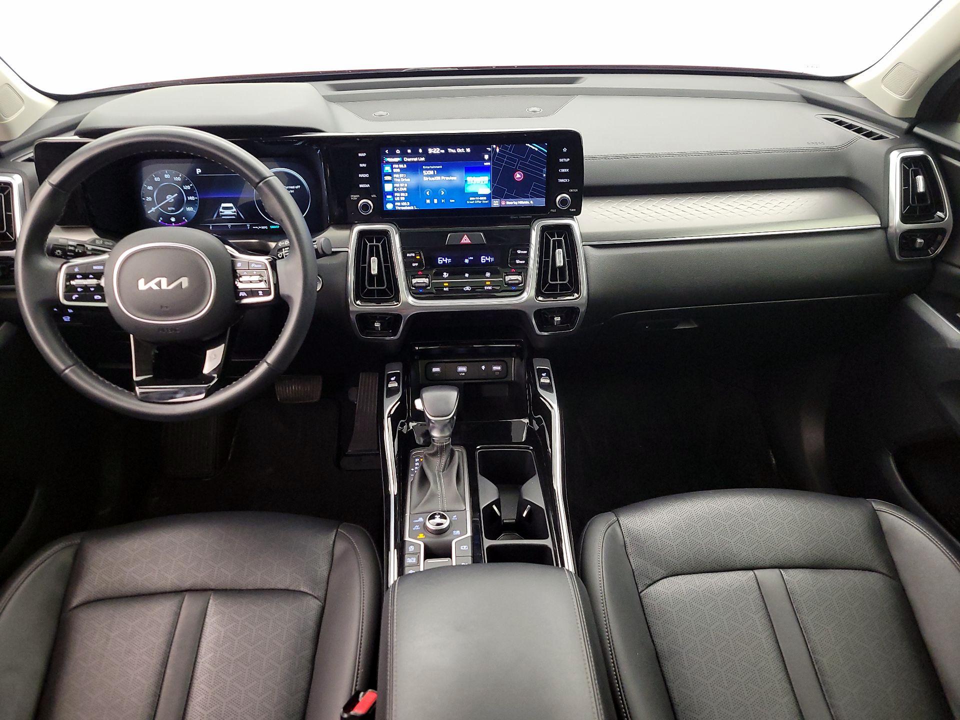 Thumbnail: 2023 Kia Sorento - 9