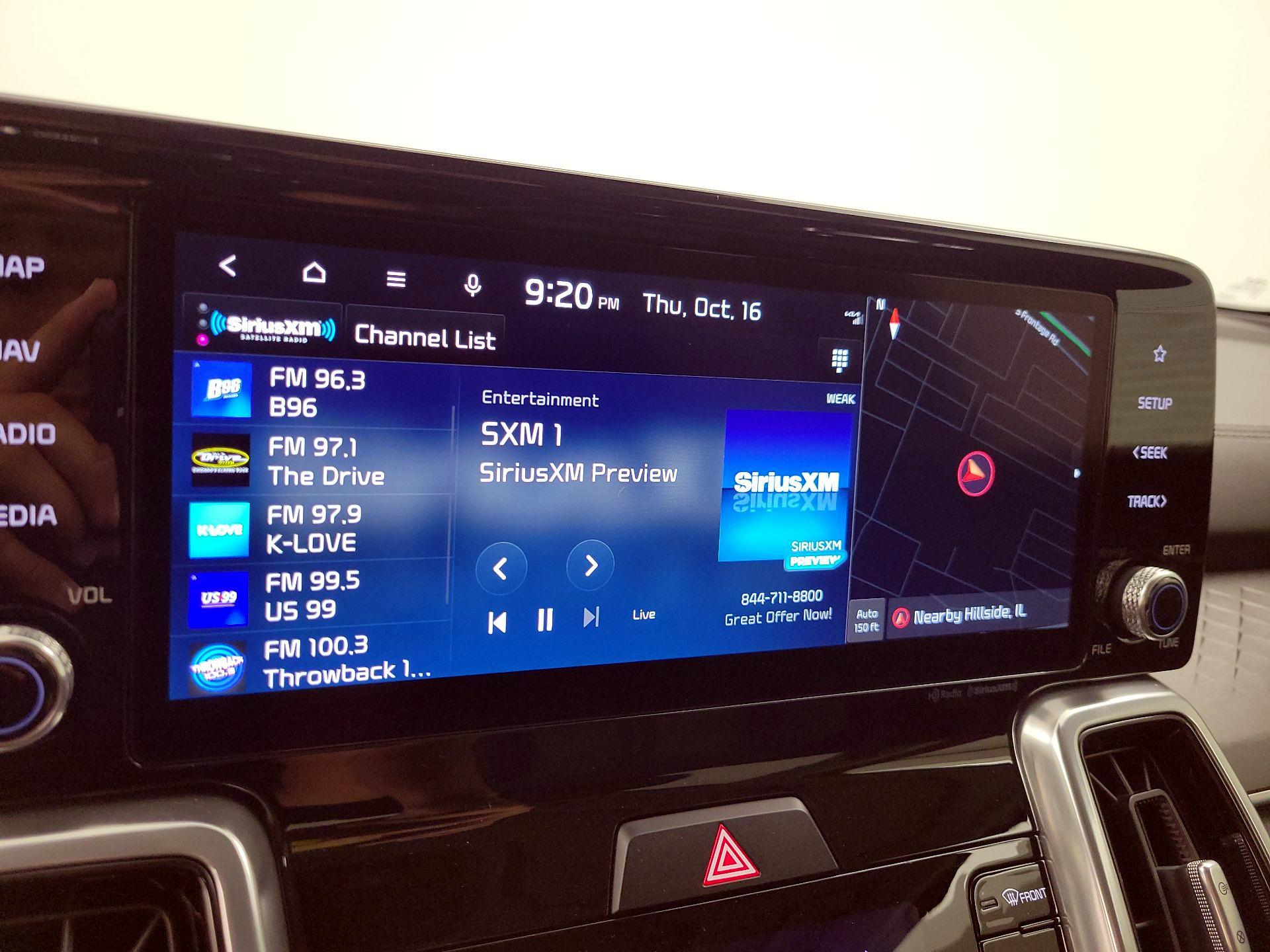 Thumbnail: 2023 Kia Sorento - 16