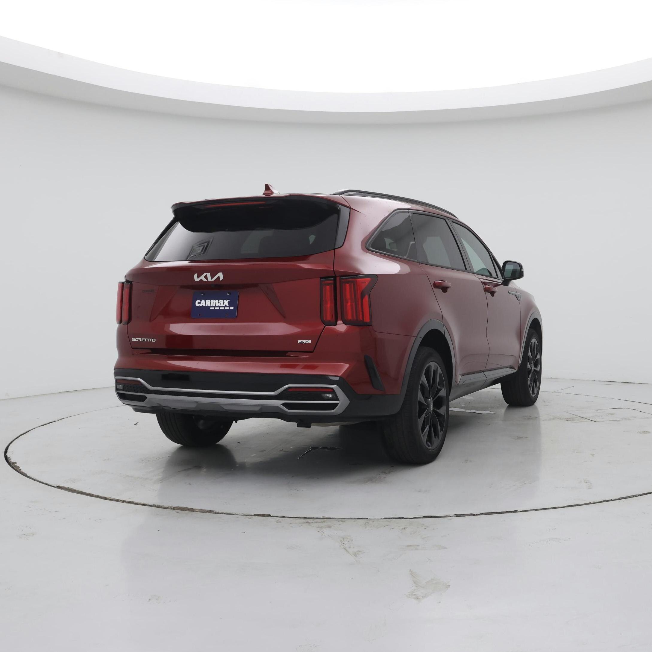 Thumbnail: 2023 Kia Sorento - 8