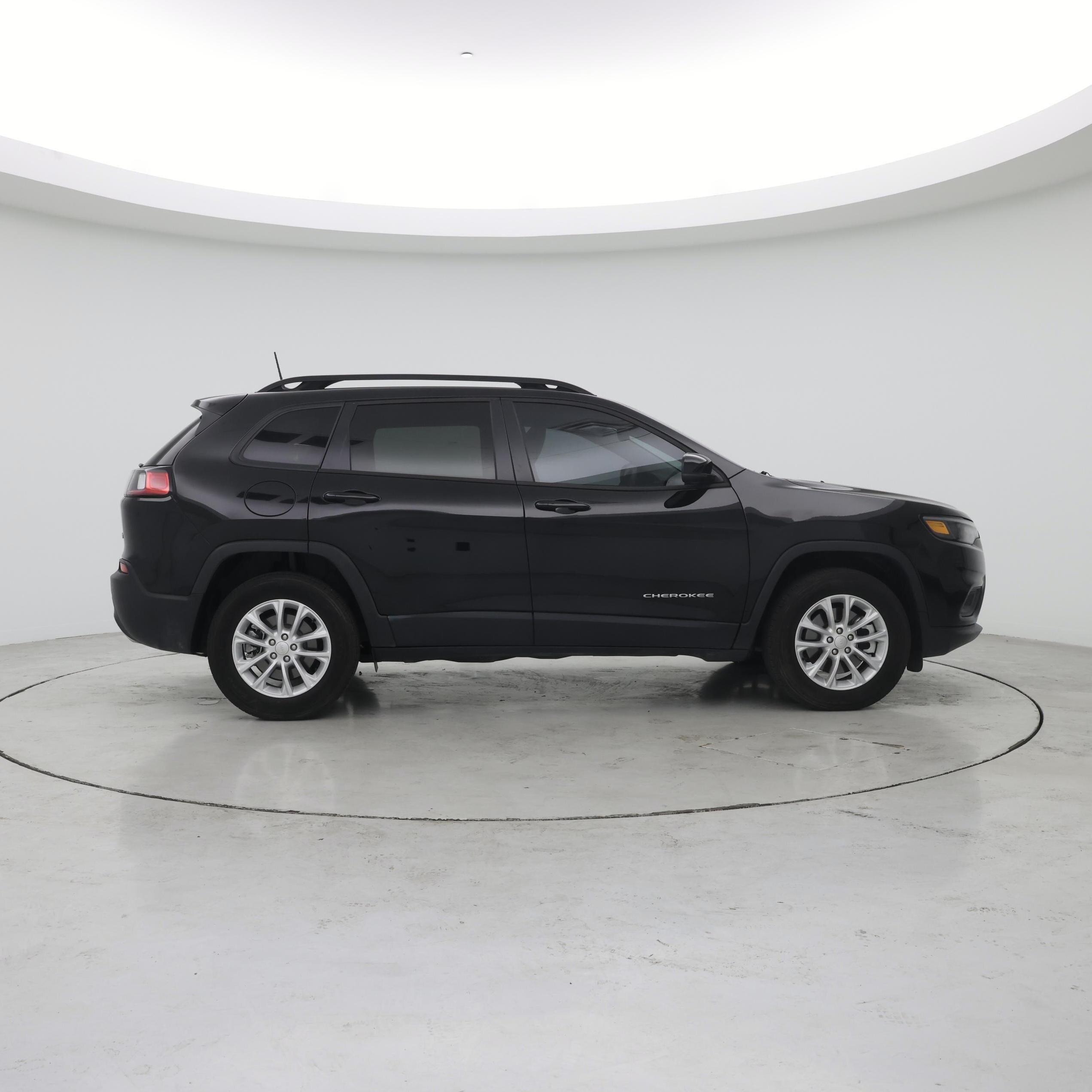 Thumbnail: 2022 Jeep Cherokee - 7