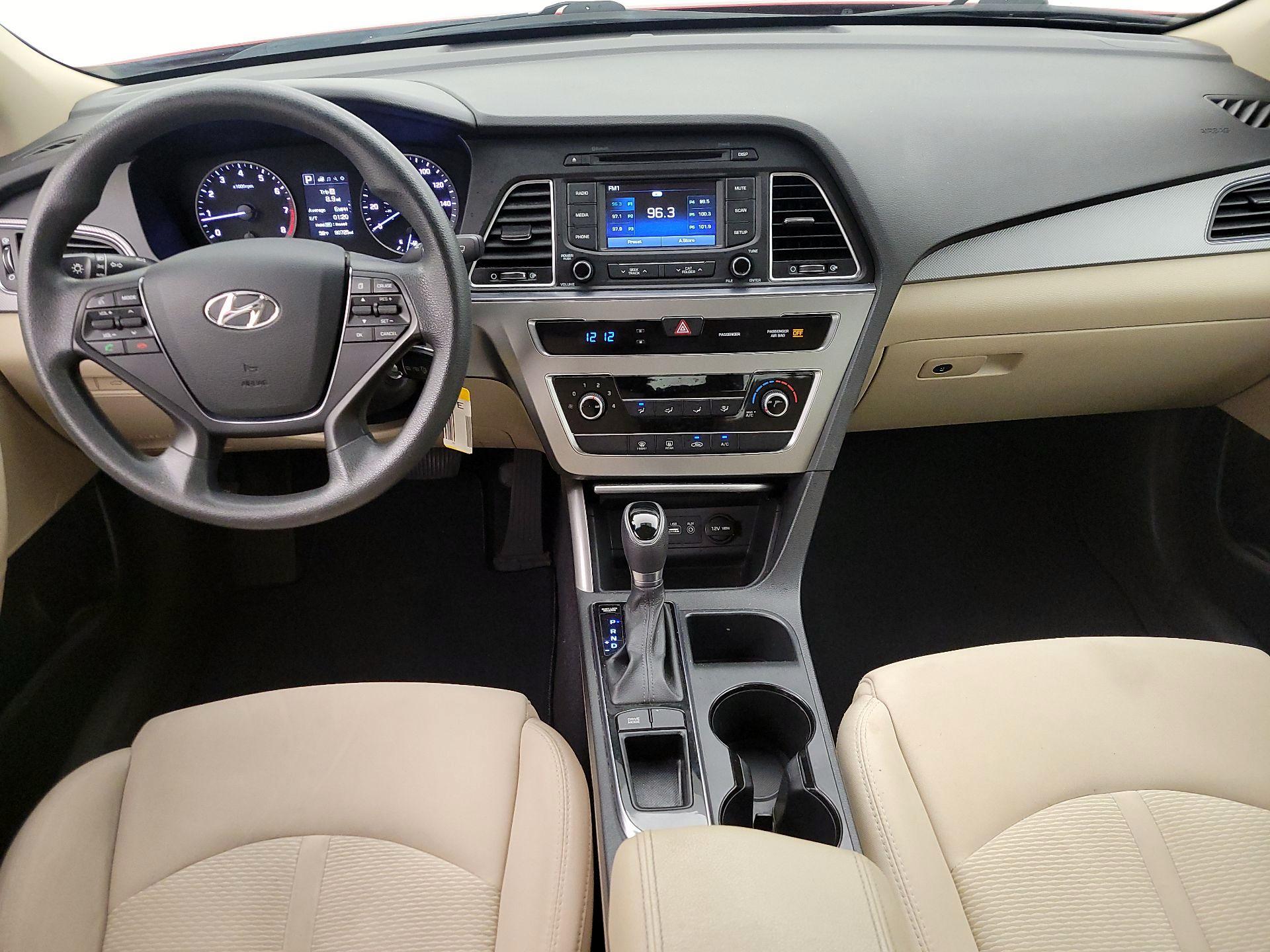 Thumbnail: 2015 Hyundai Sonata - 9