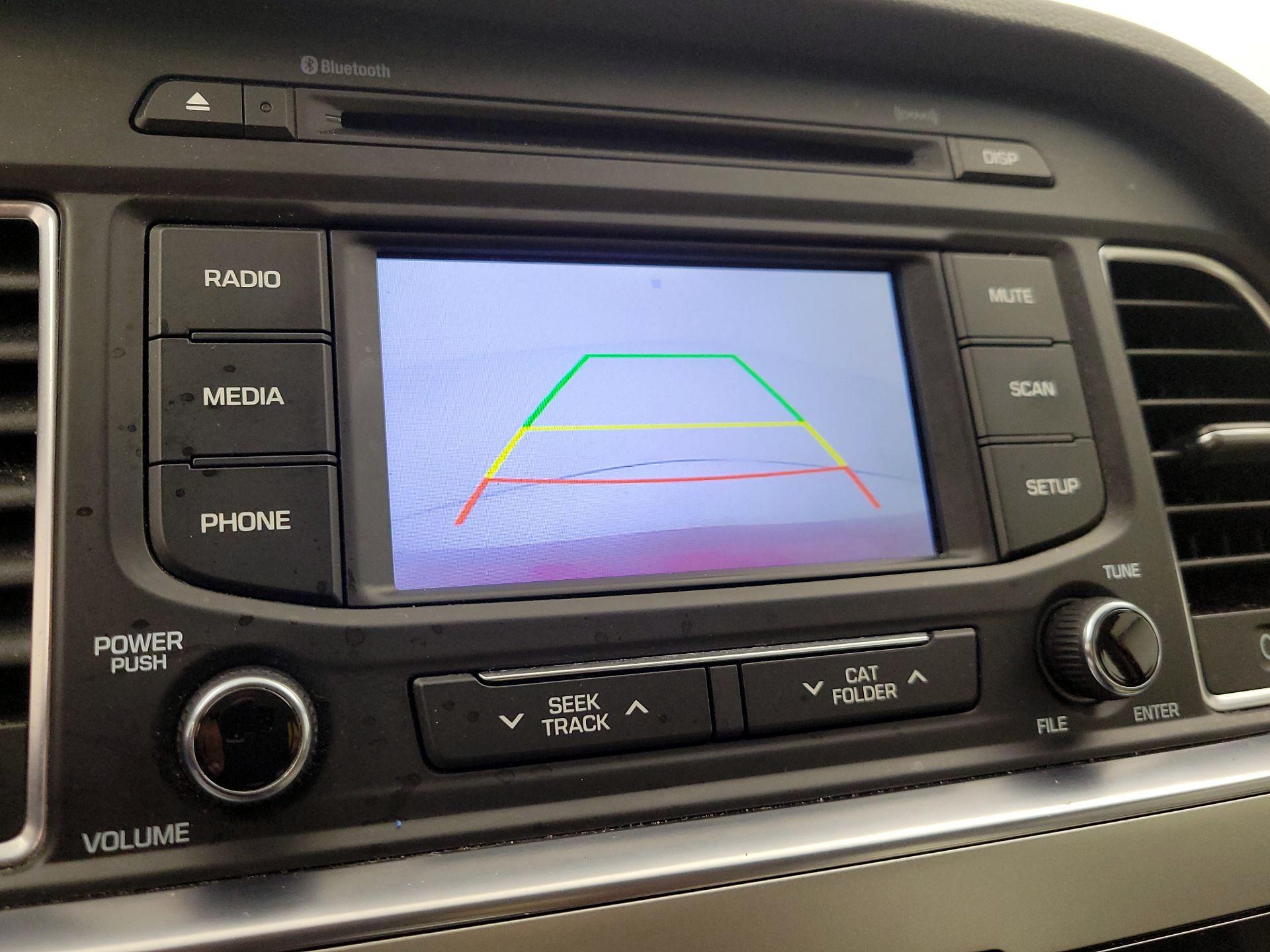 Thumbnail: 2015 Hyundai Sonata - 13