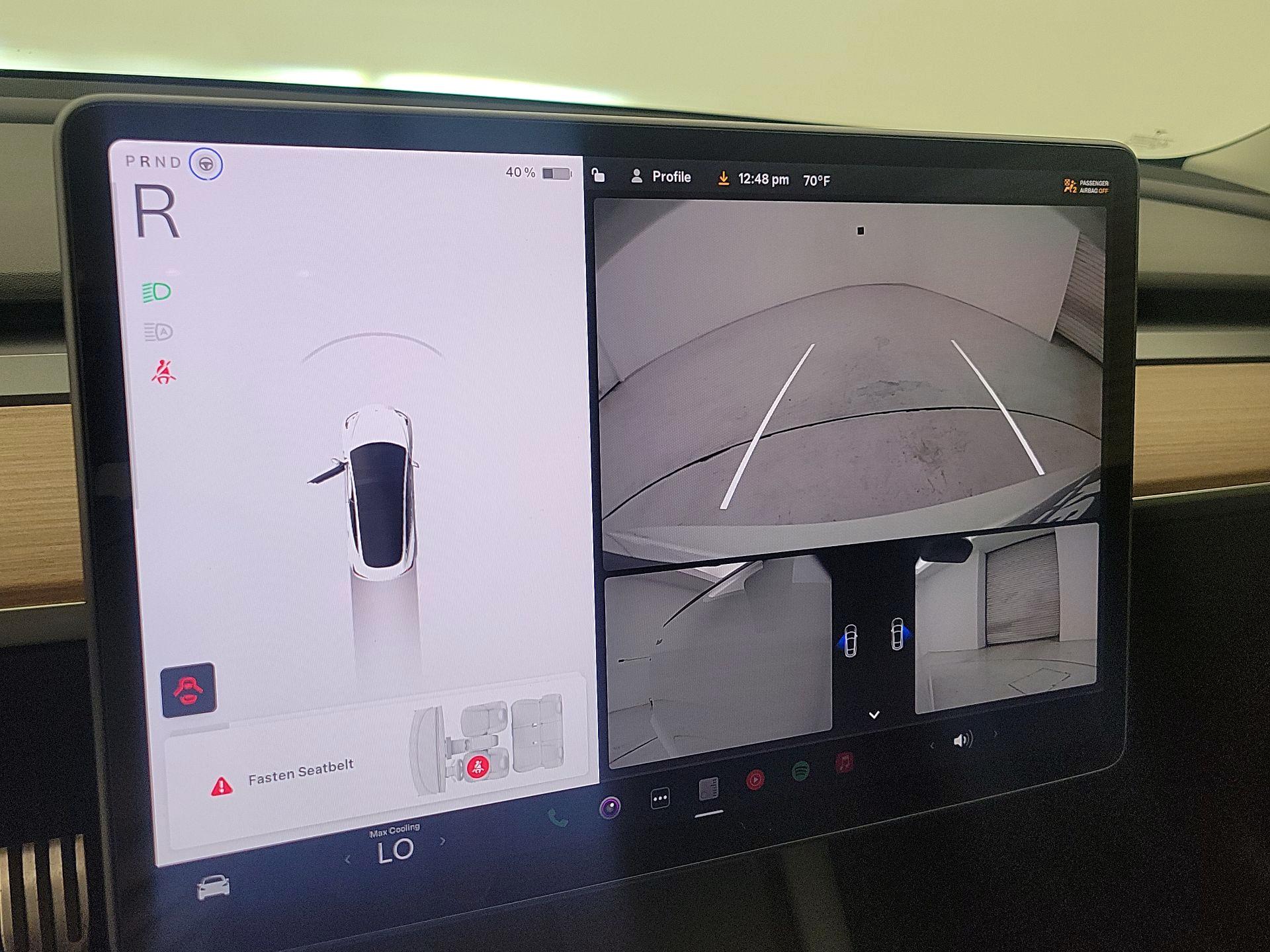 Thumbnail: 2022 Tesla Model 3 - 14