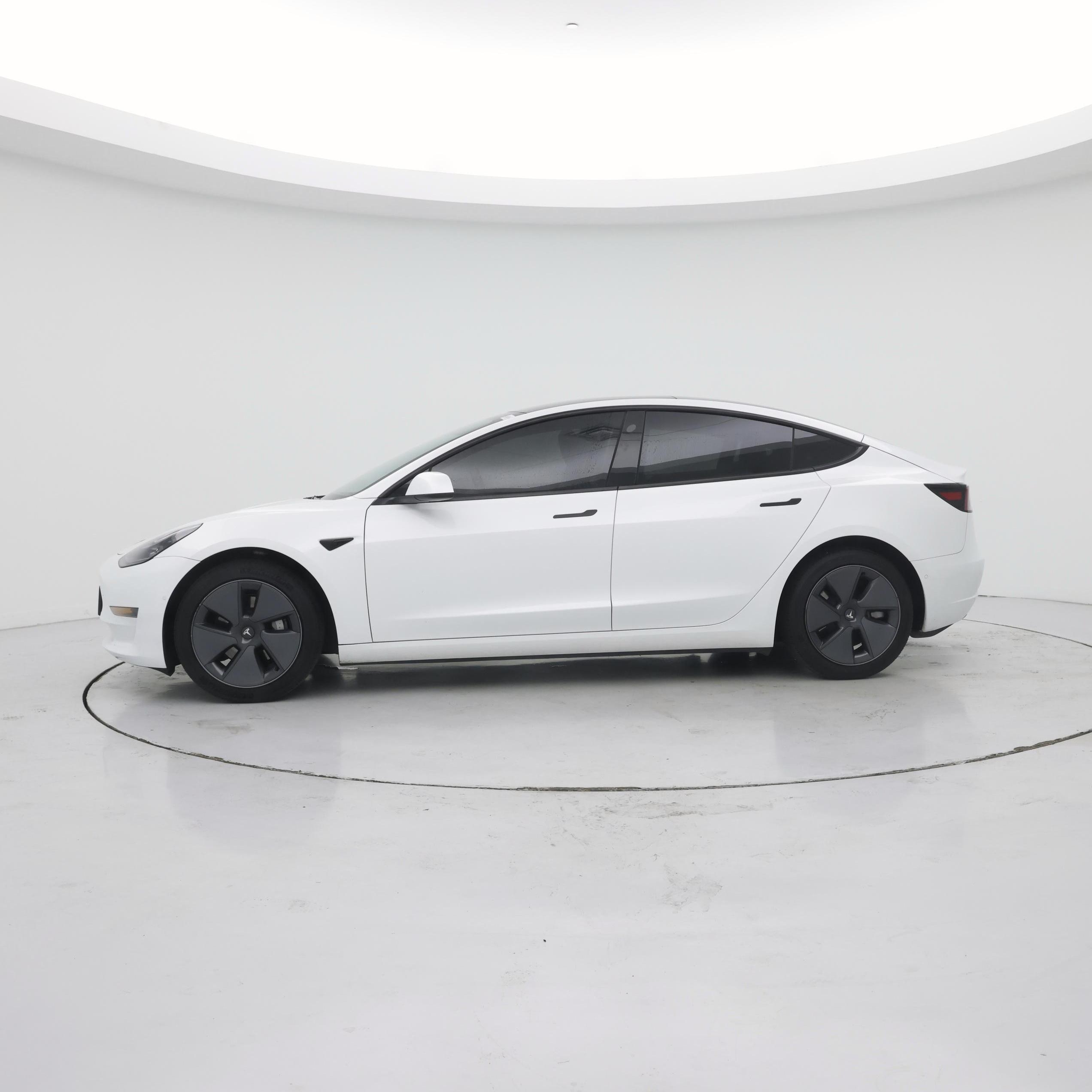 Thumbnail: 2022 Tesla Model 3 - 3