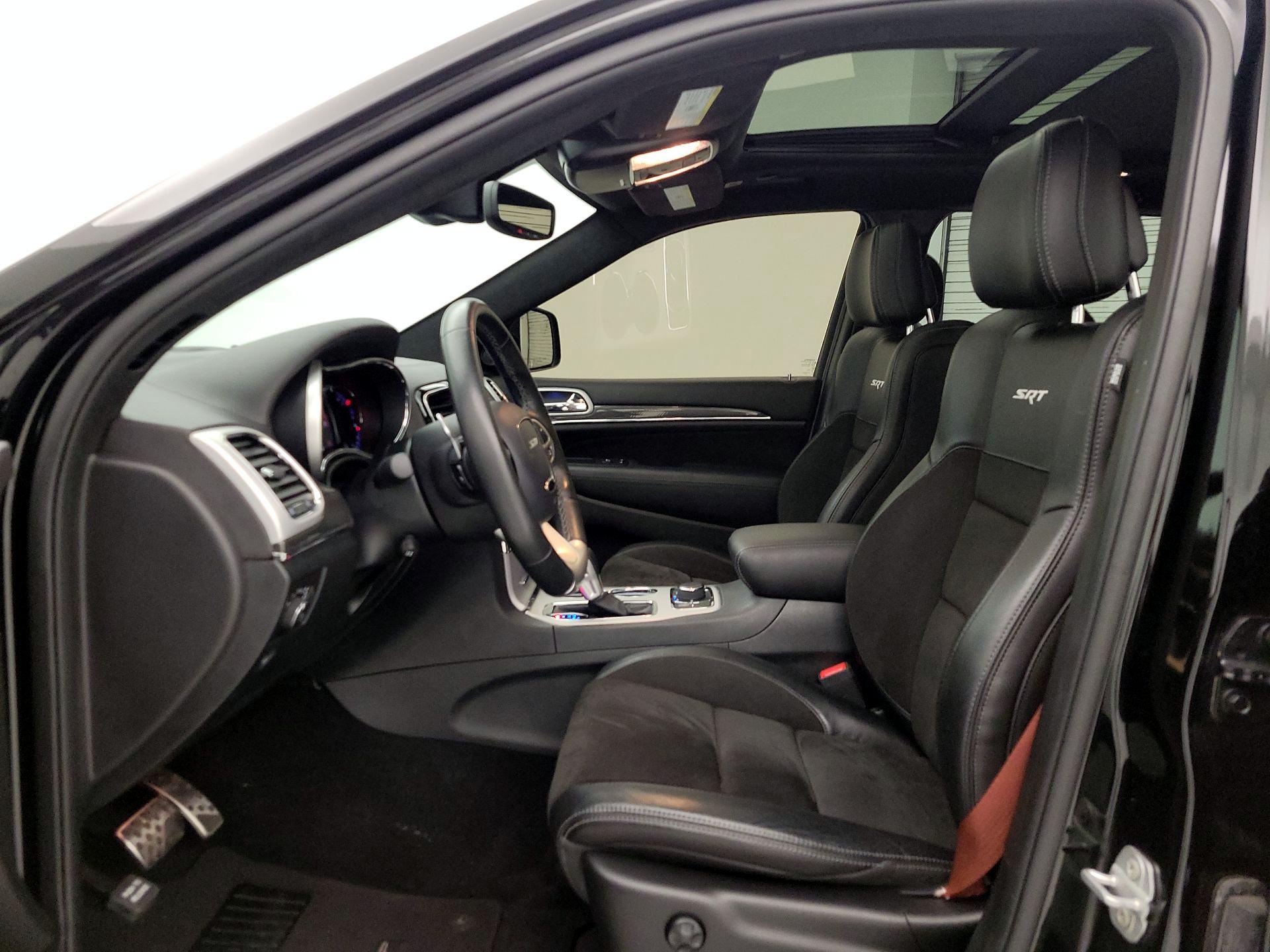 Thumbnail: 2020 Jeep Grand Cherokee - 19