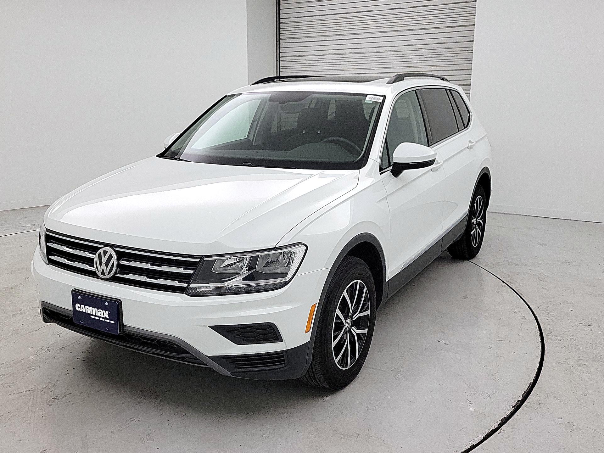 Thumbnail: 2021 Volkswagen Tiguan - 3