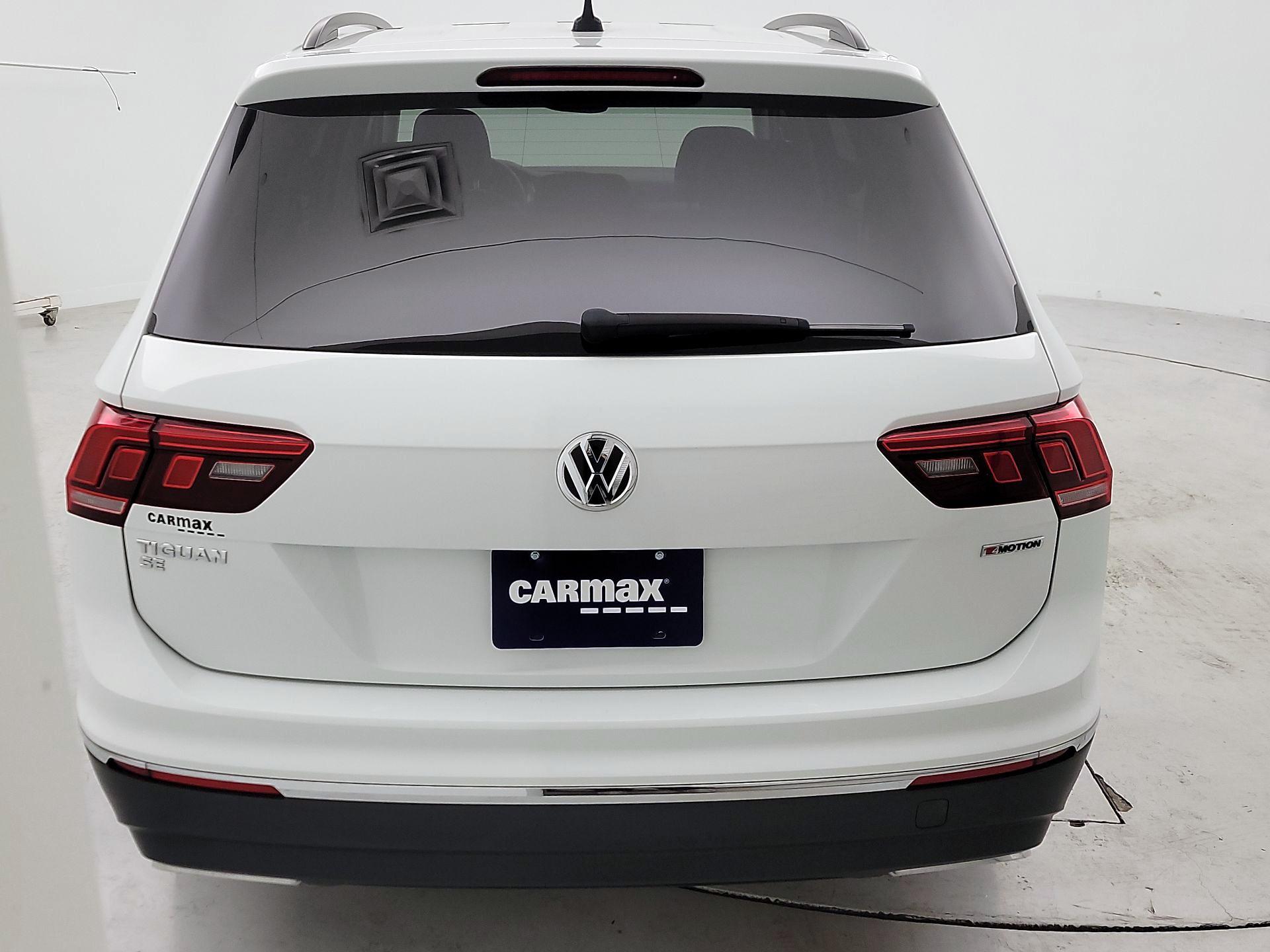 Thumbnail: 2021 Volkswagen Tiguan - 6