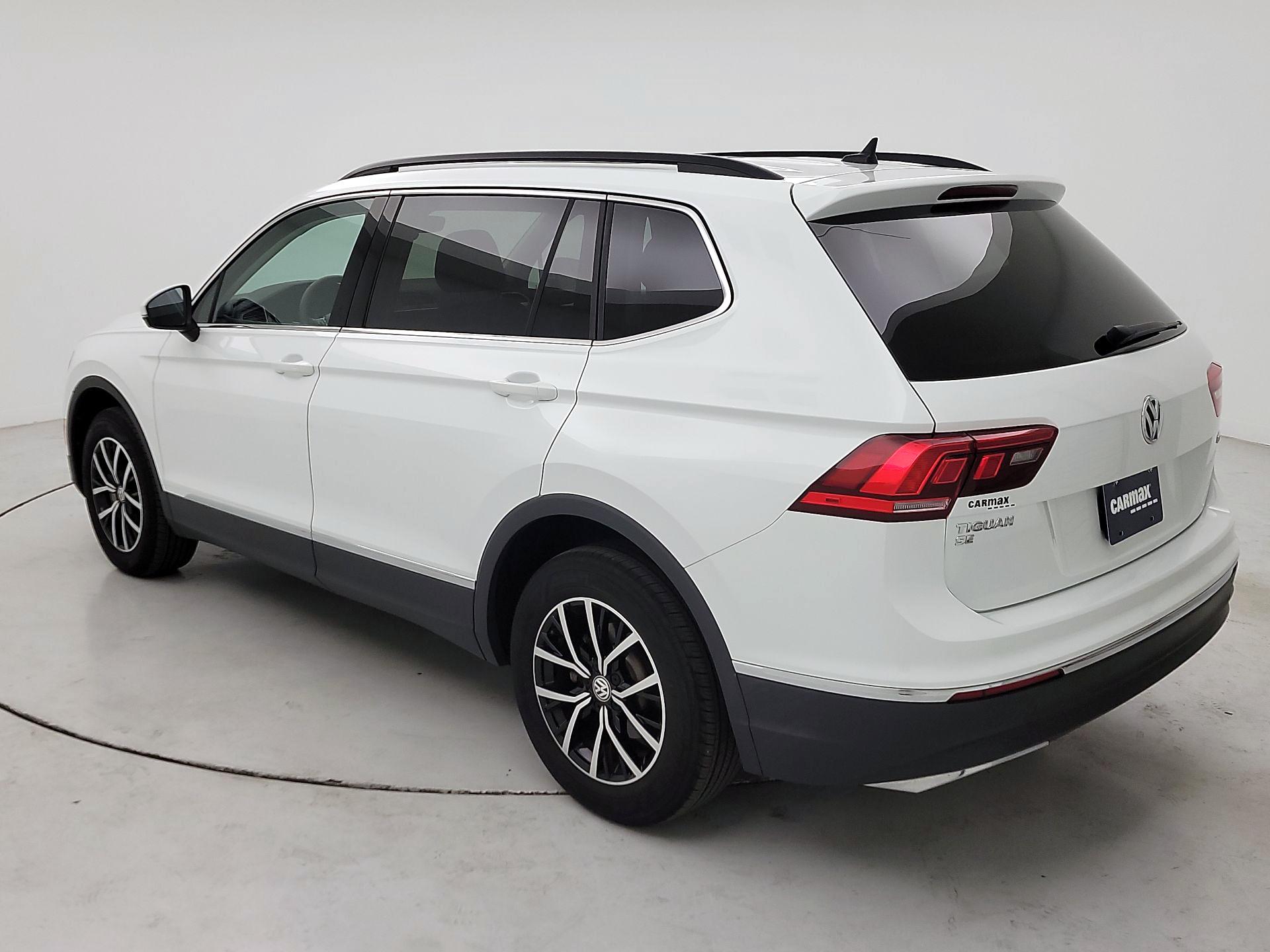 Thumbnail: 2021 Volkswagen Tiguan - 7