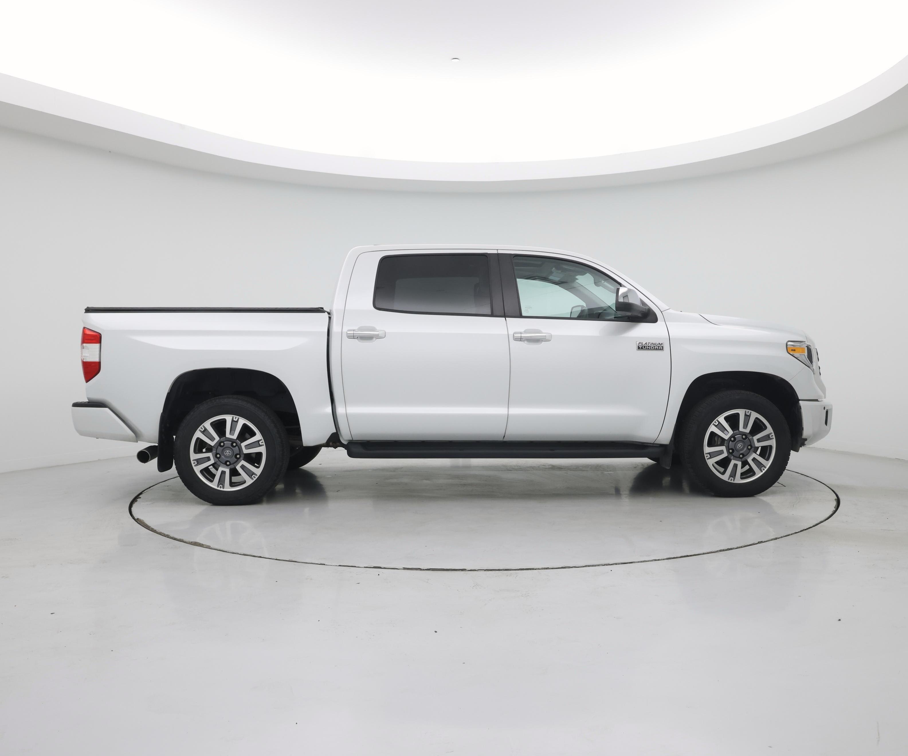 Thumbnail: 2021 Toyota Tundra - 7