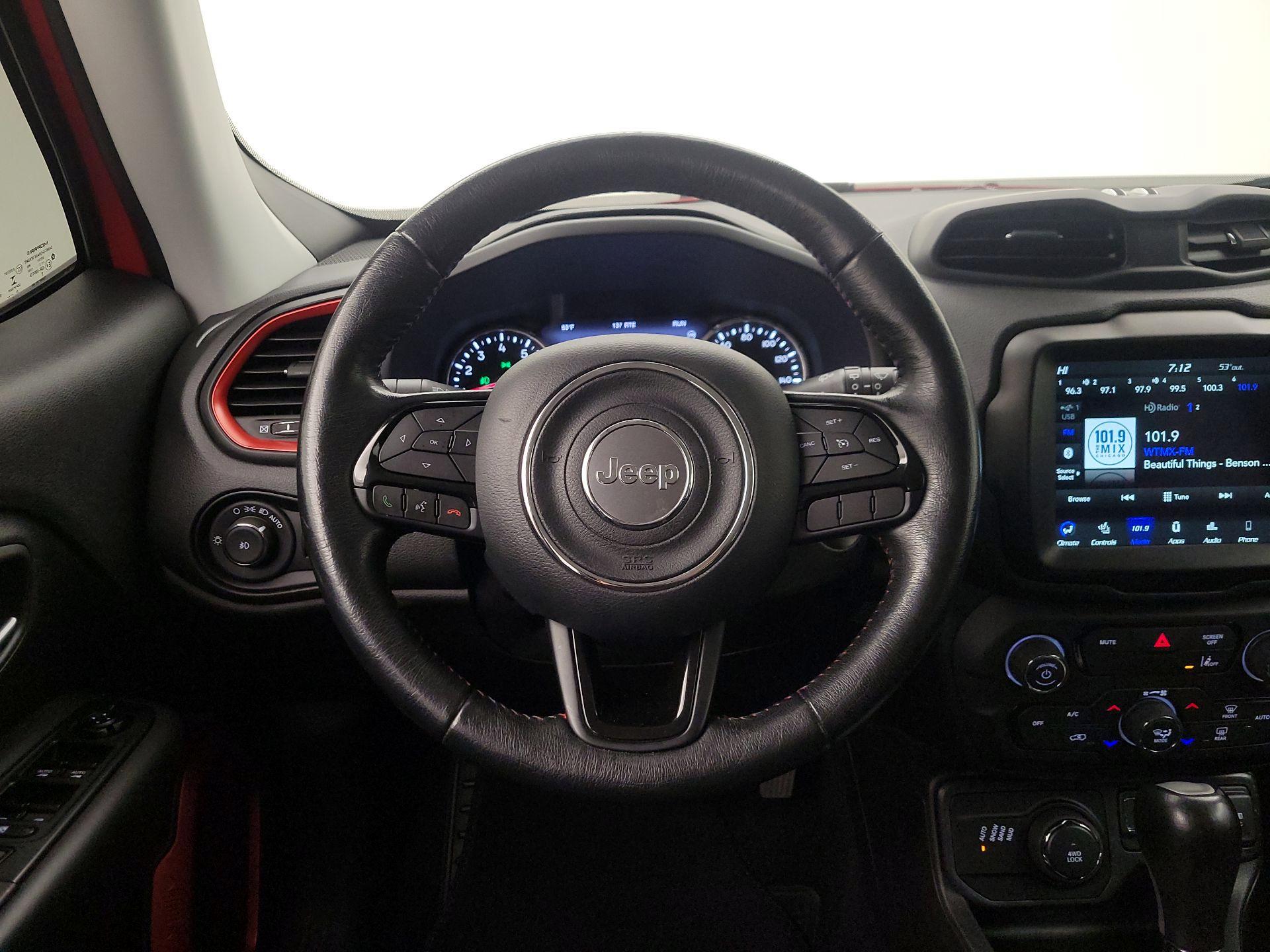 Thumbnail: 2022 Jeep Renegade - 10