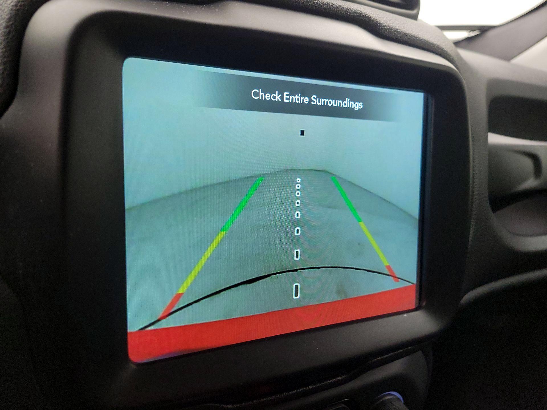 Thumbnail: 2022 Jeep Renegade - 14