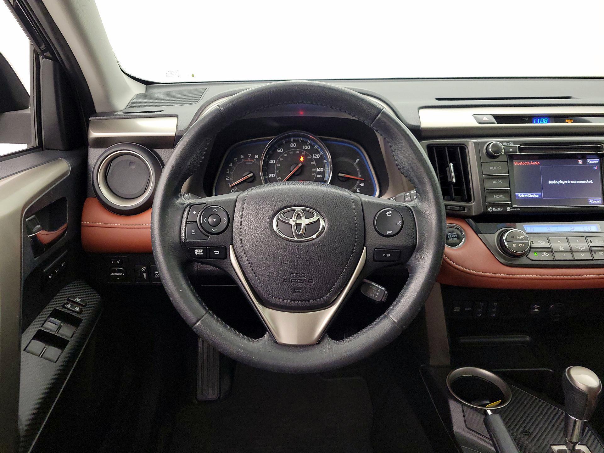 Thumbnail: 2015 Toyota RAV4 - 10