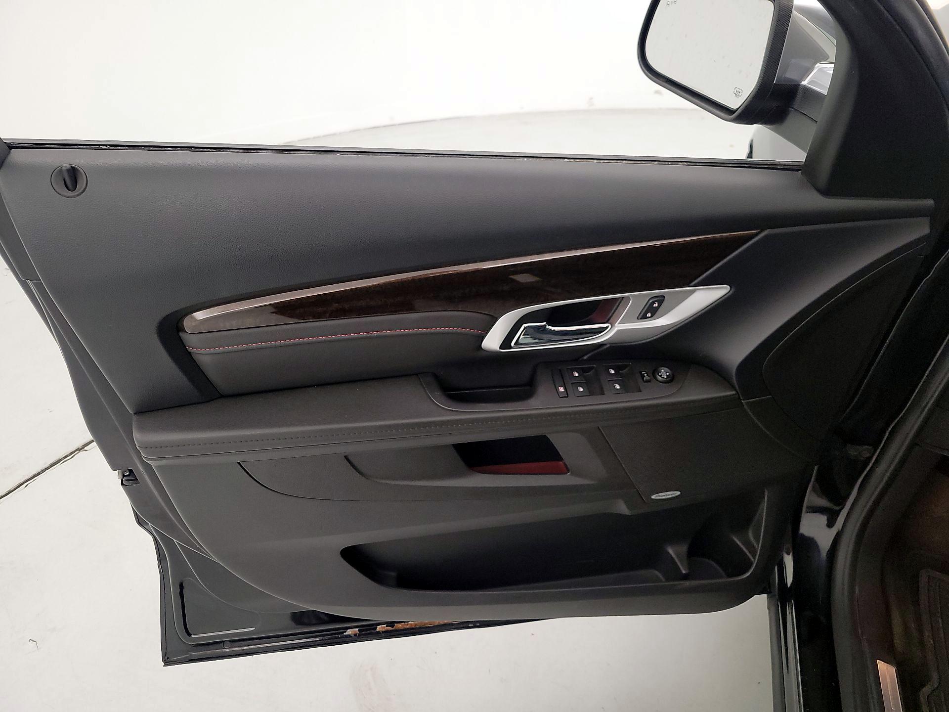 Thumbnail: 2017 GMC Terrain - 12