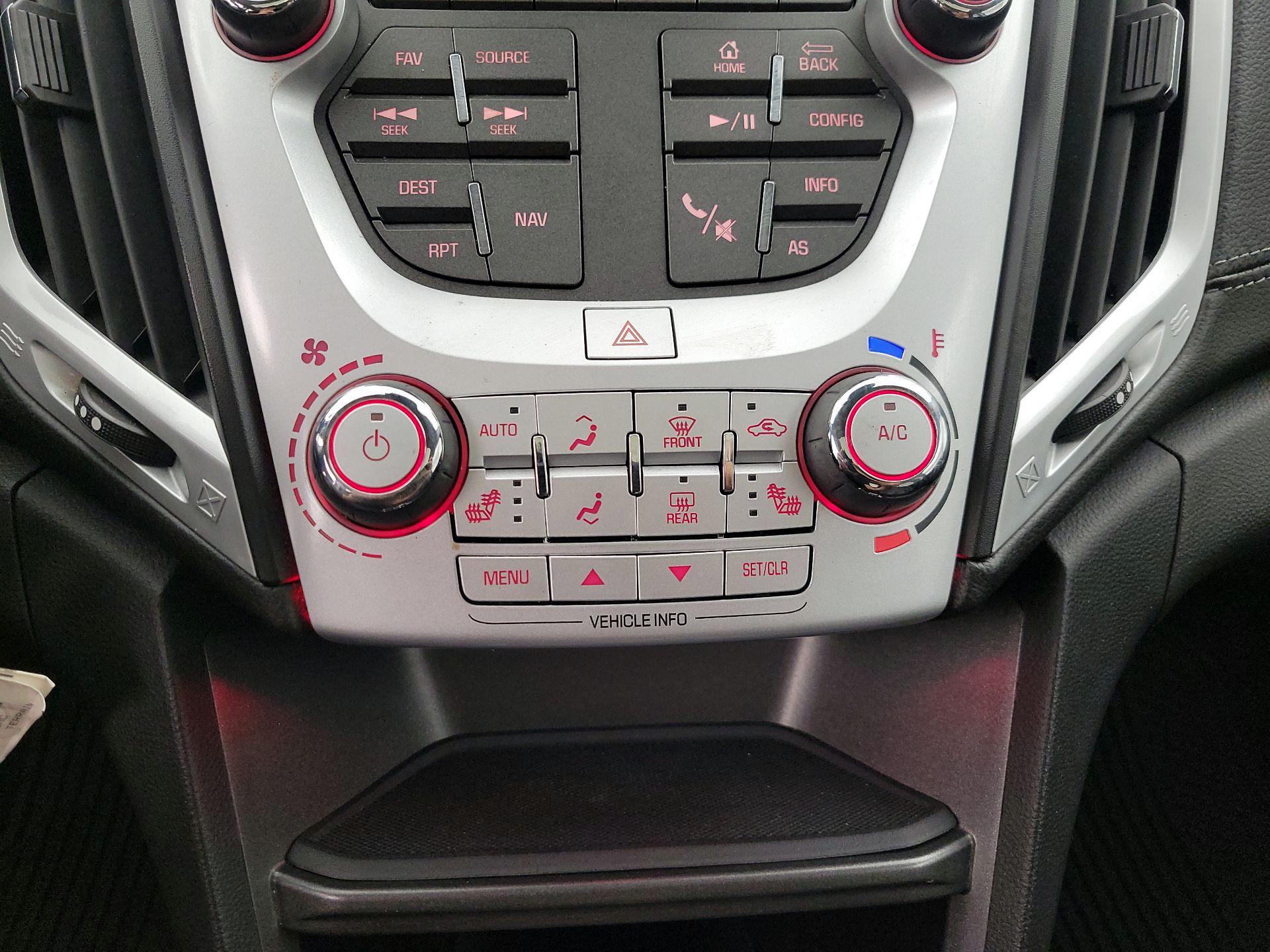 Thumbnail: 2017 GMC Terrain - 16