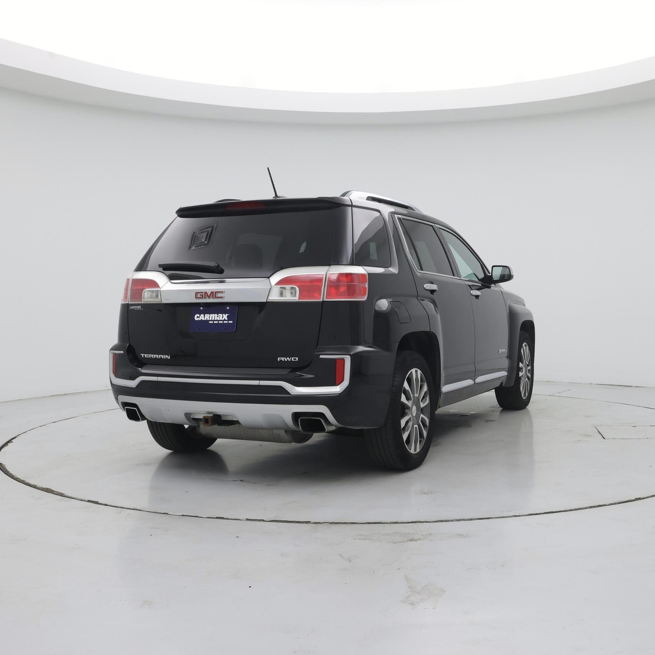 Thumbnail: 2017 GMC Terrain - 8