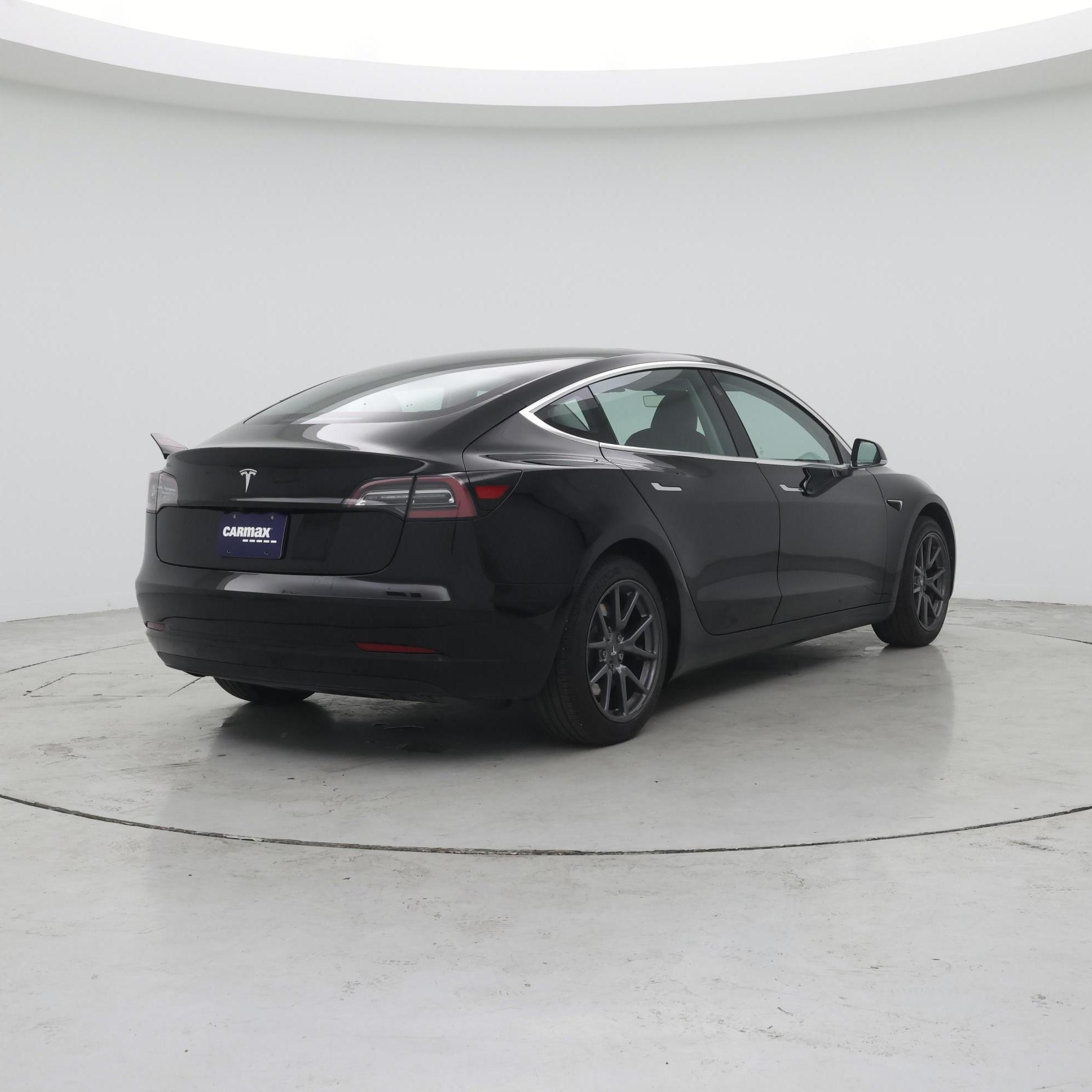 Thumbnail: 2019 Tesla Model 3 - 8