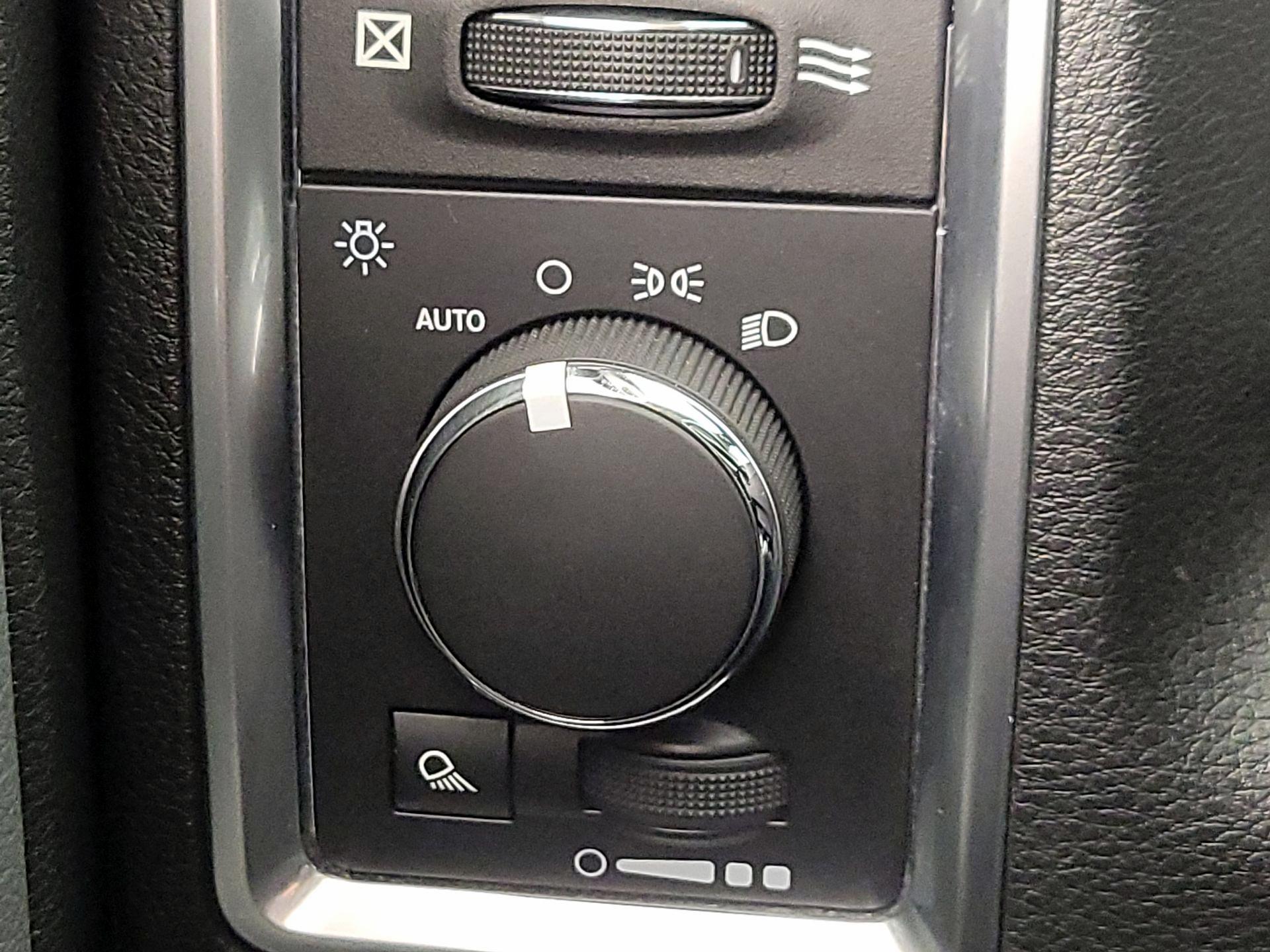 Thumbnail: 2020 RAM 1500 Classic - 13