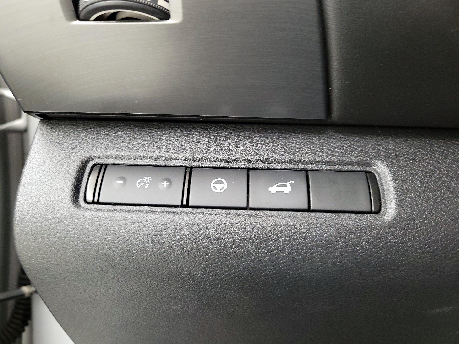 Thumbnail: 2022 Nissan Pathfinder - 13