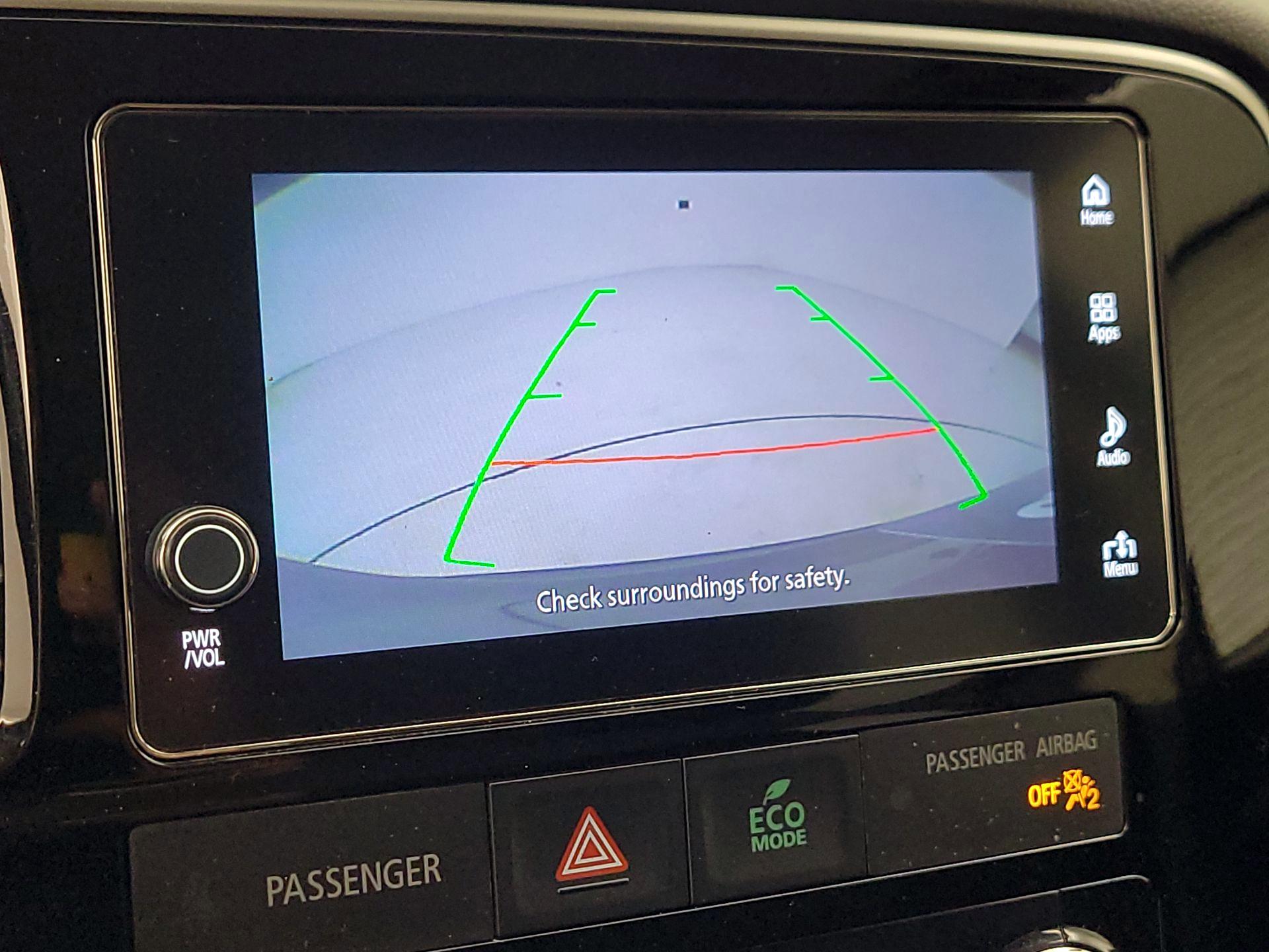 Thumbnail: 2017 Mitsubishi Outlander - 14