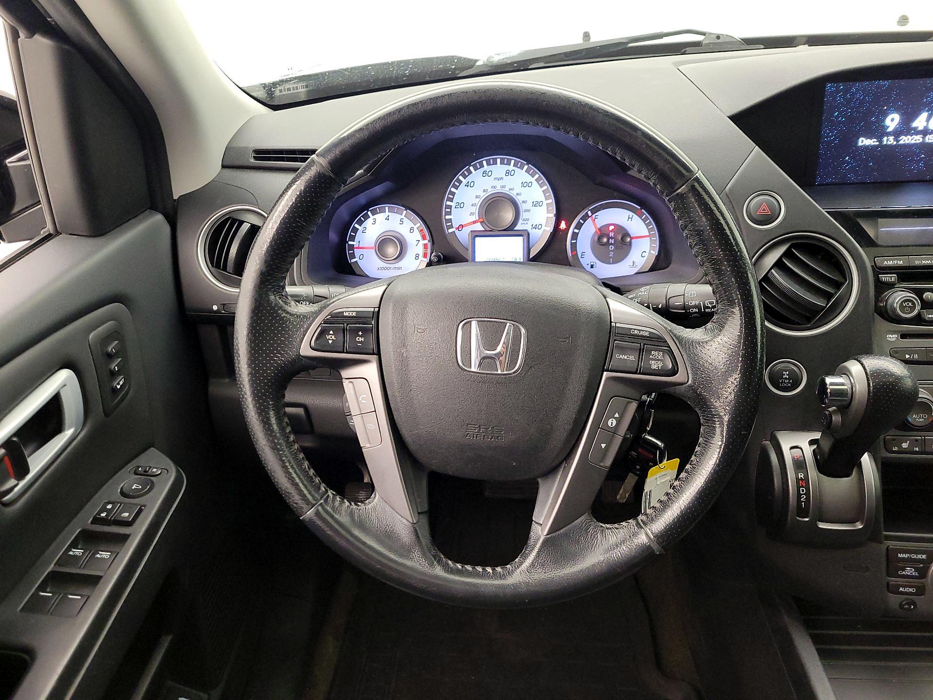 Thumbnail: 2014 Honda Pilot - 10