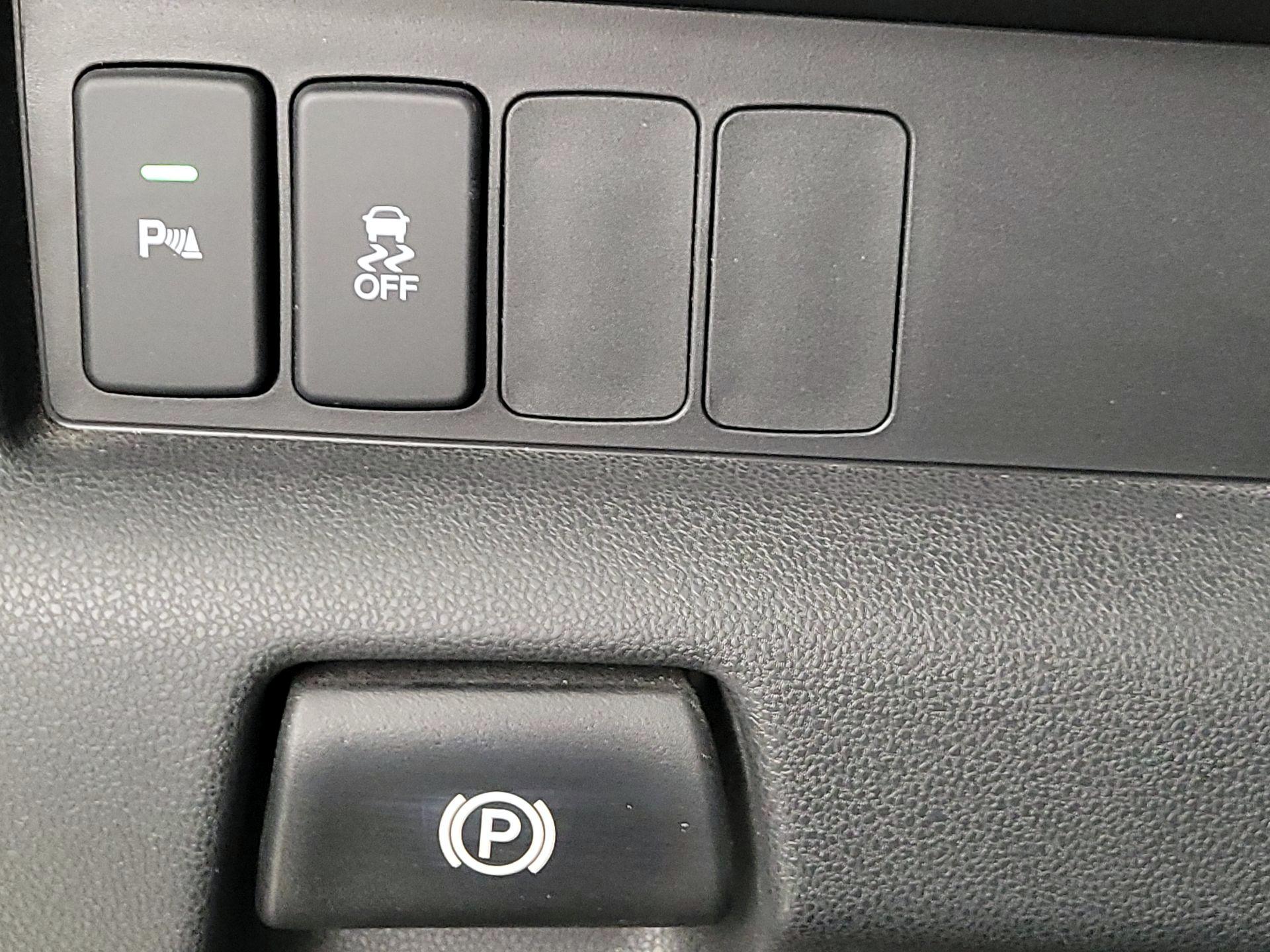 Thumbnail: 2014 Honda Pilot - 13