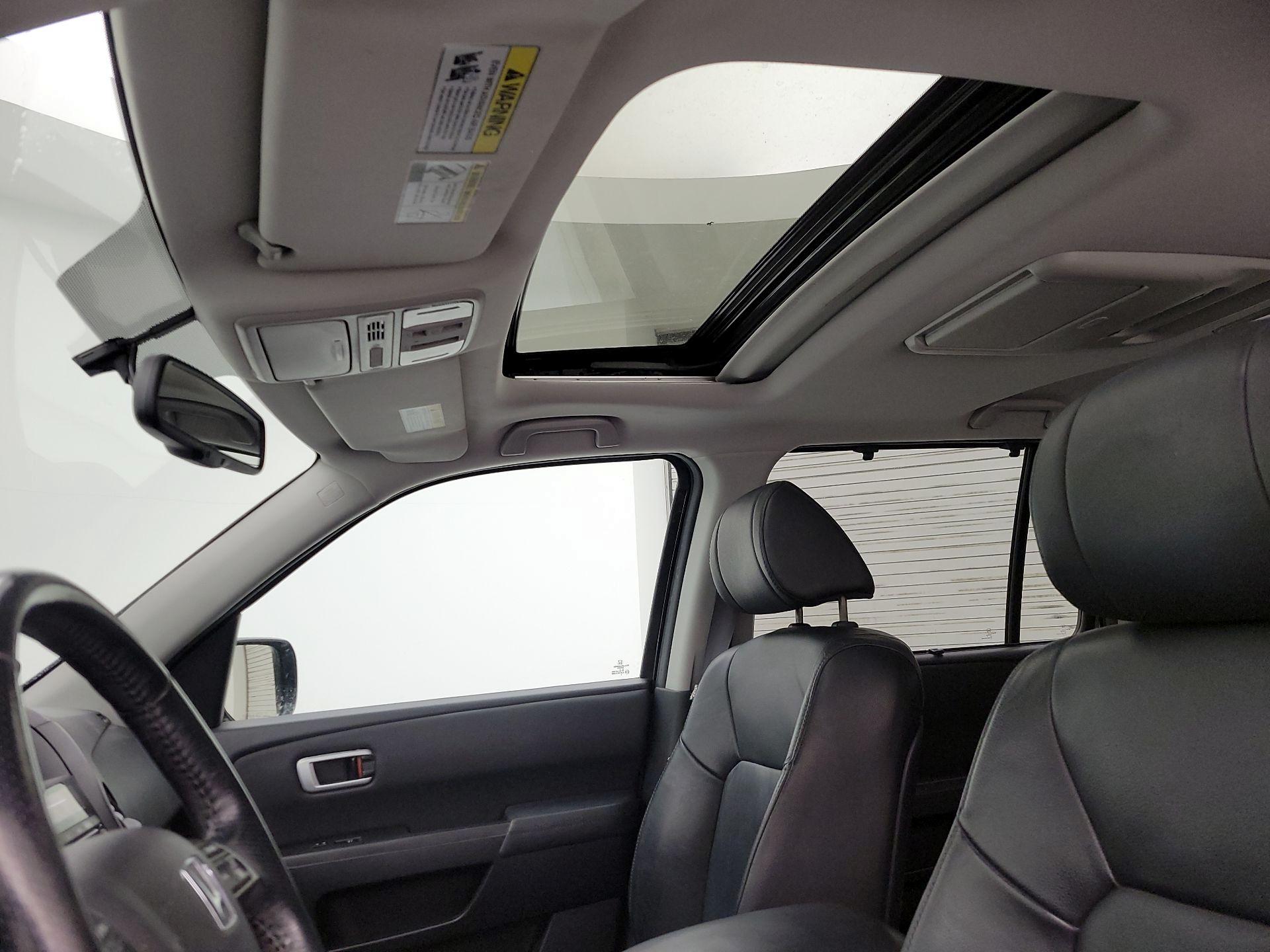 Thumbnail: 2014 Honda Pilot - 19