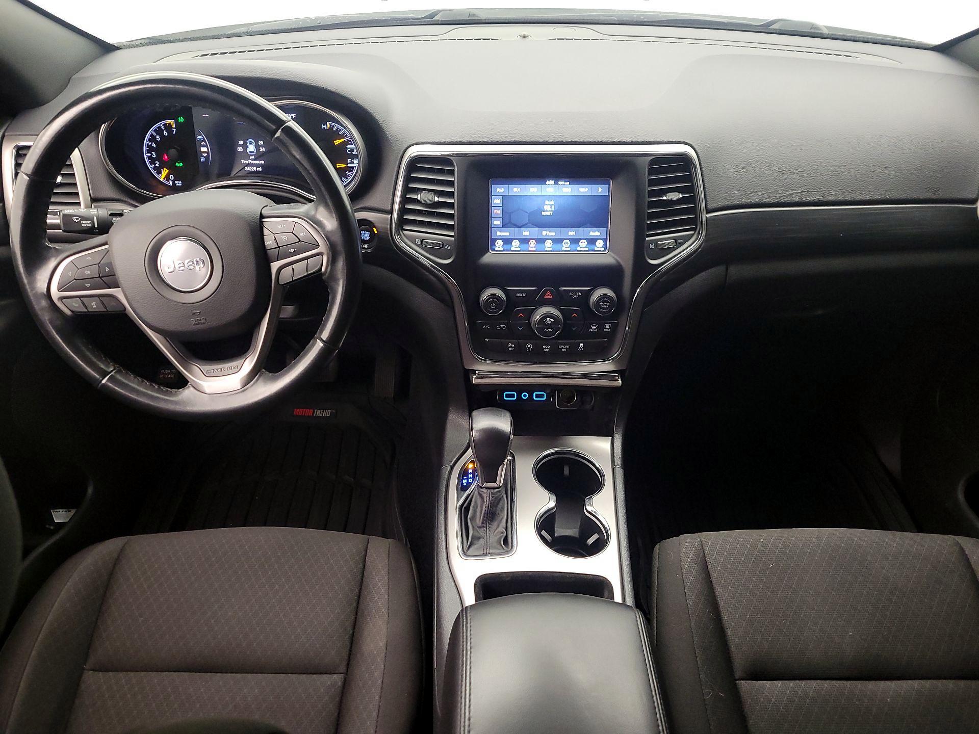 Thumbnail: 2020 Jeep Grand Cherokee - 9