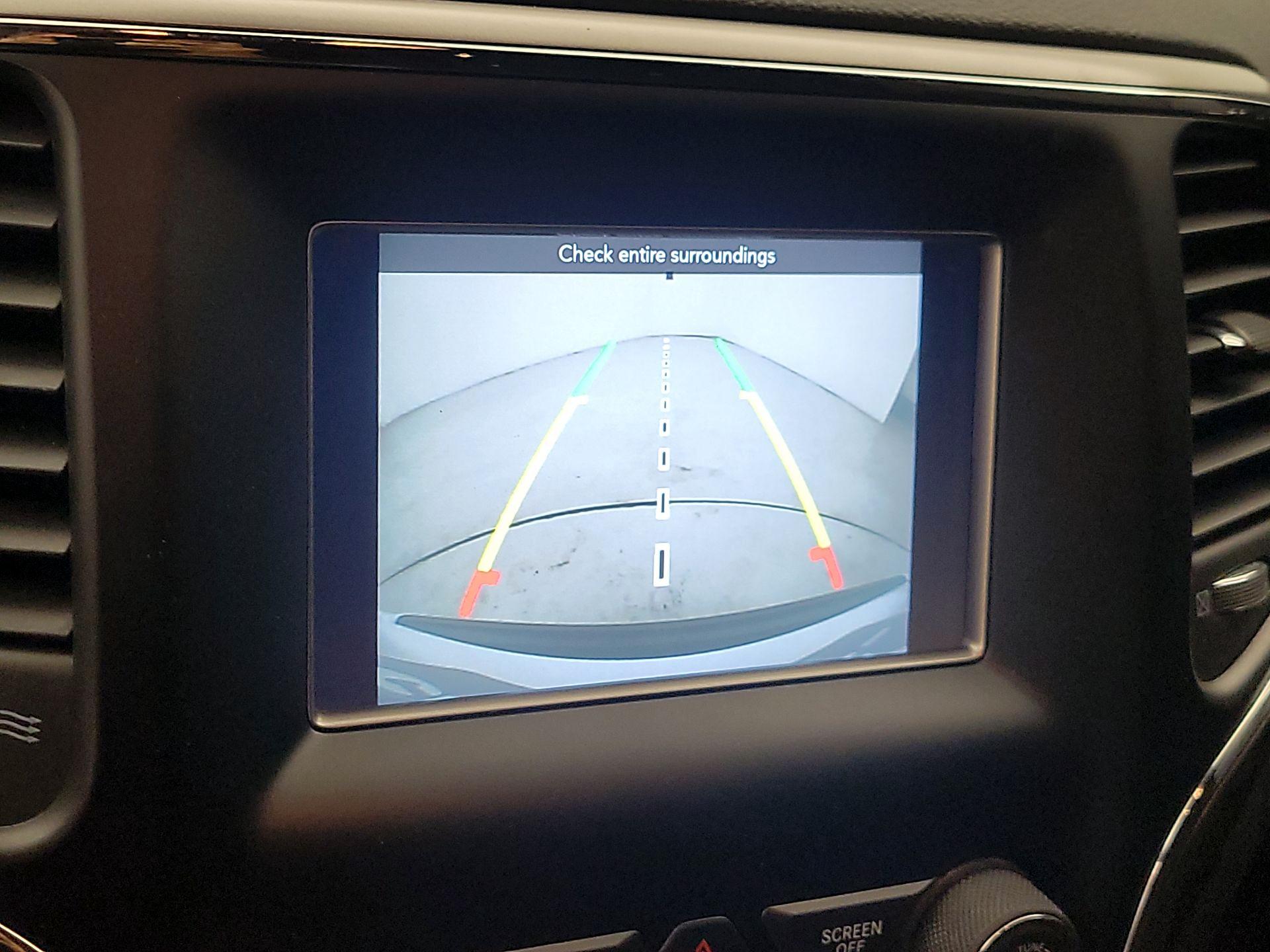 Thumbnail: 2020 Jeep Grand Cherokee - 14