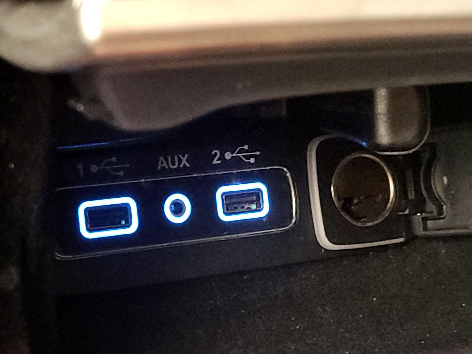 Thumbnail: 2020 Jeep Grand Cherokee - 18